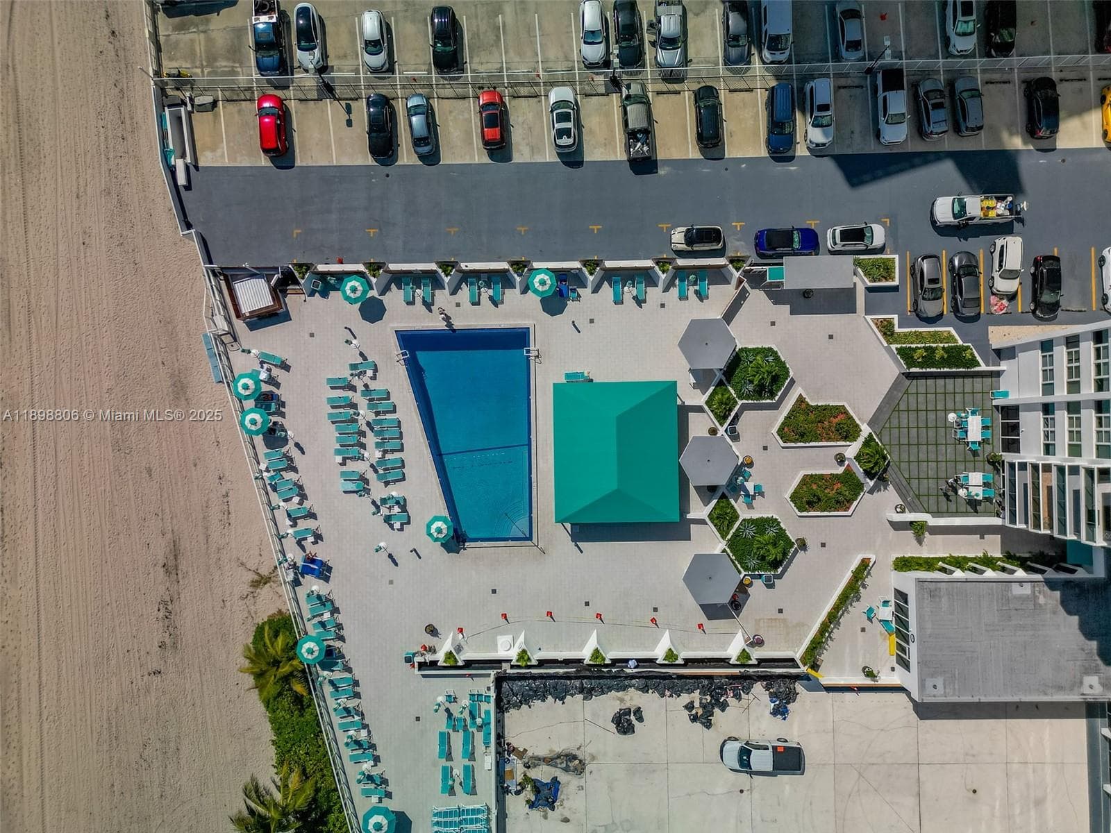 Parker Tower Condominium · #708 in Hallandale Beach - Photo 40