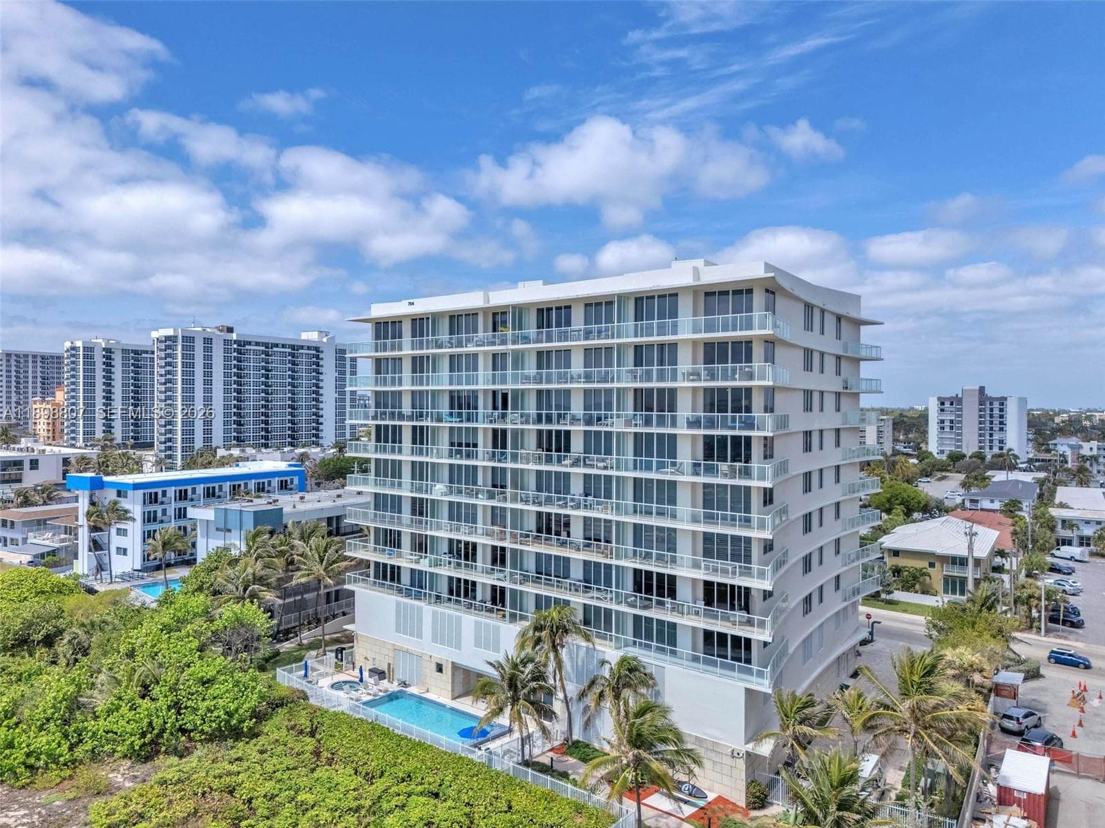 Luna Residences · #804 in Pompano Beach - Photo 1