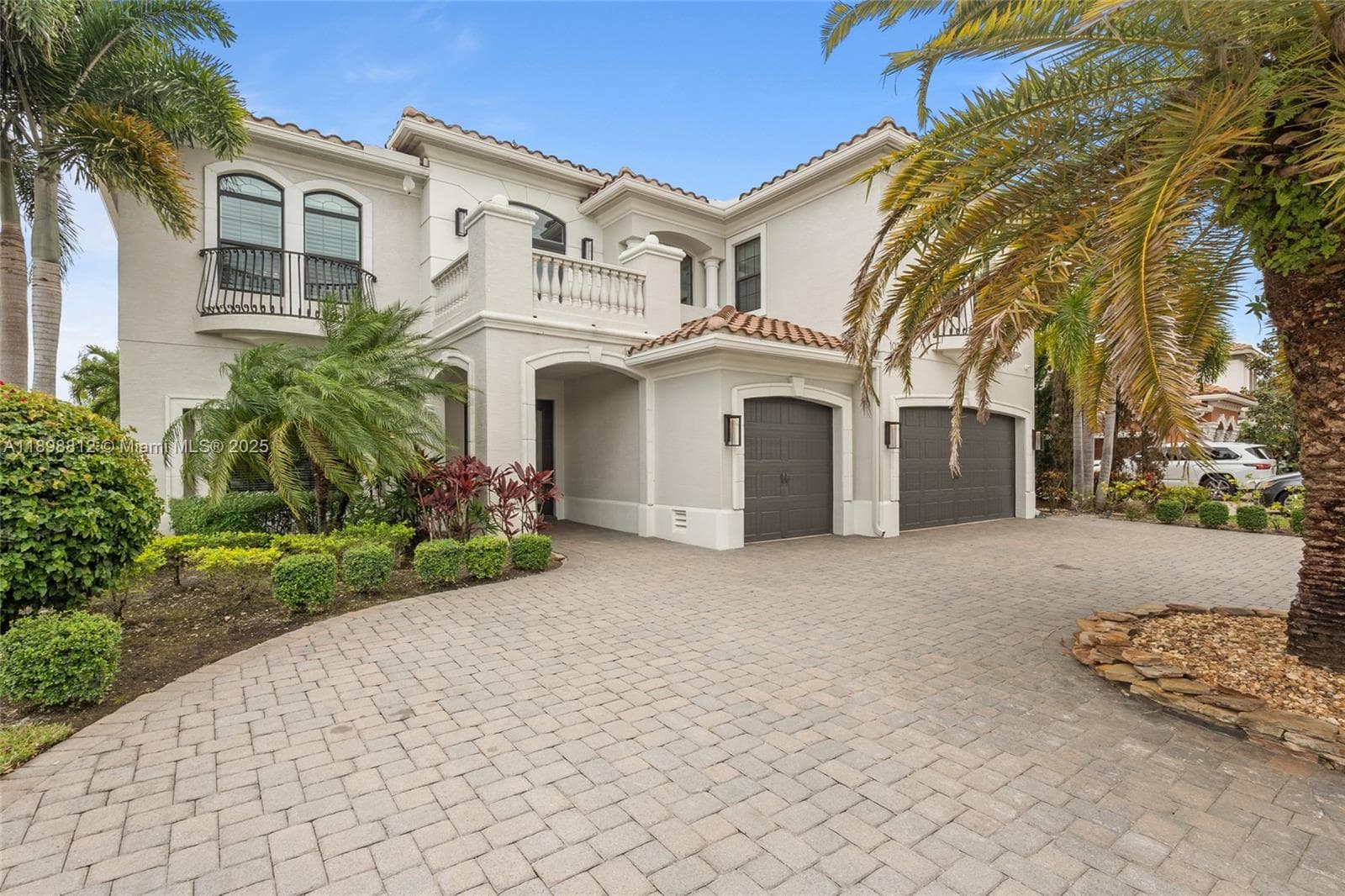 10230 Sweet Bay Ct photo 6