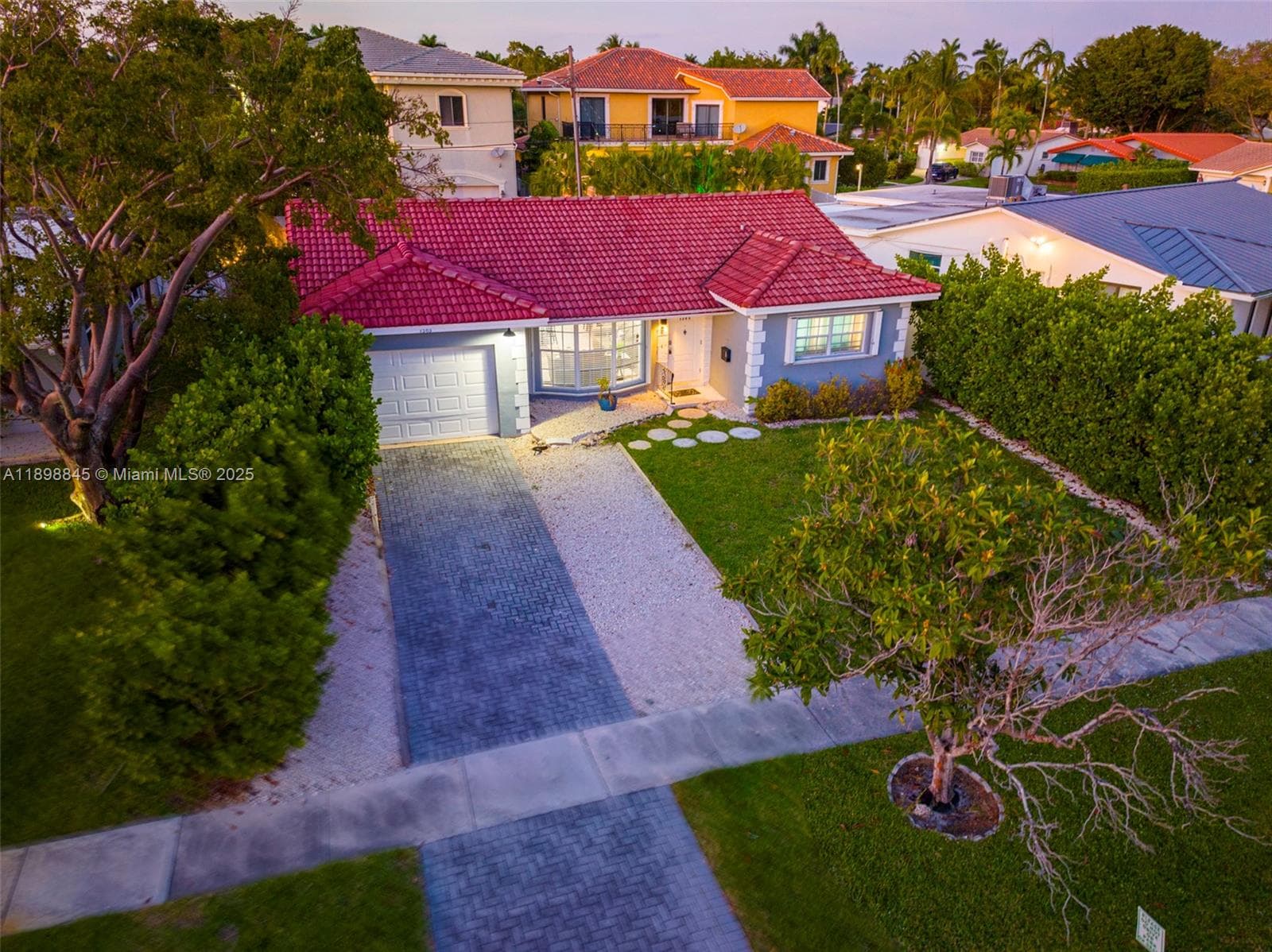 1305 Funston St photo 89
