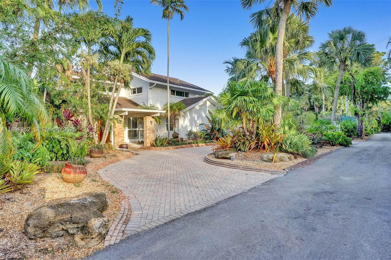 2120 SW 28th Way photo 66
