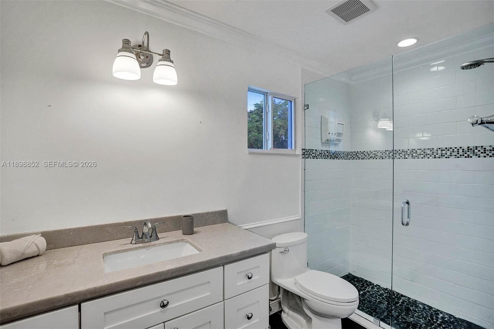2120 SW 28th Way photo 25
