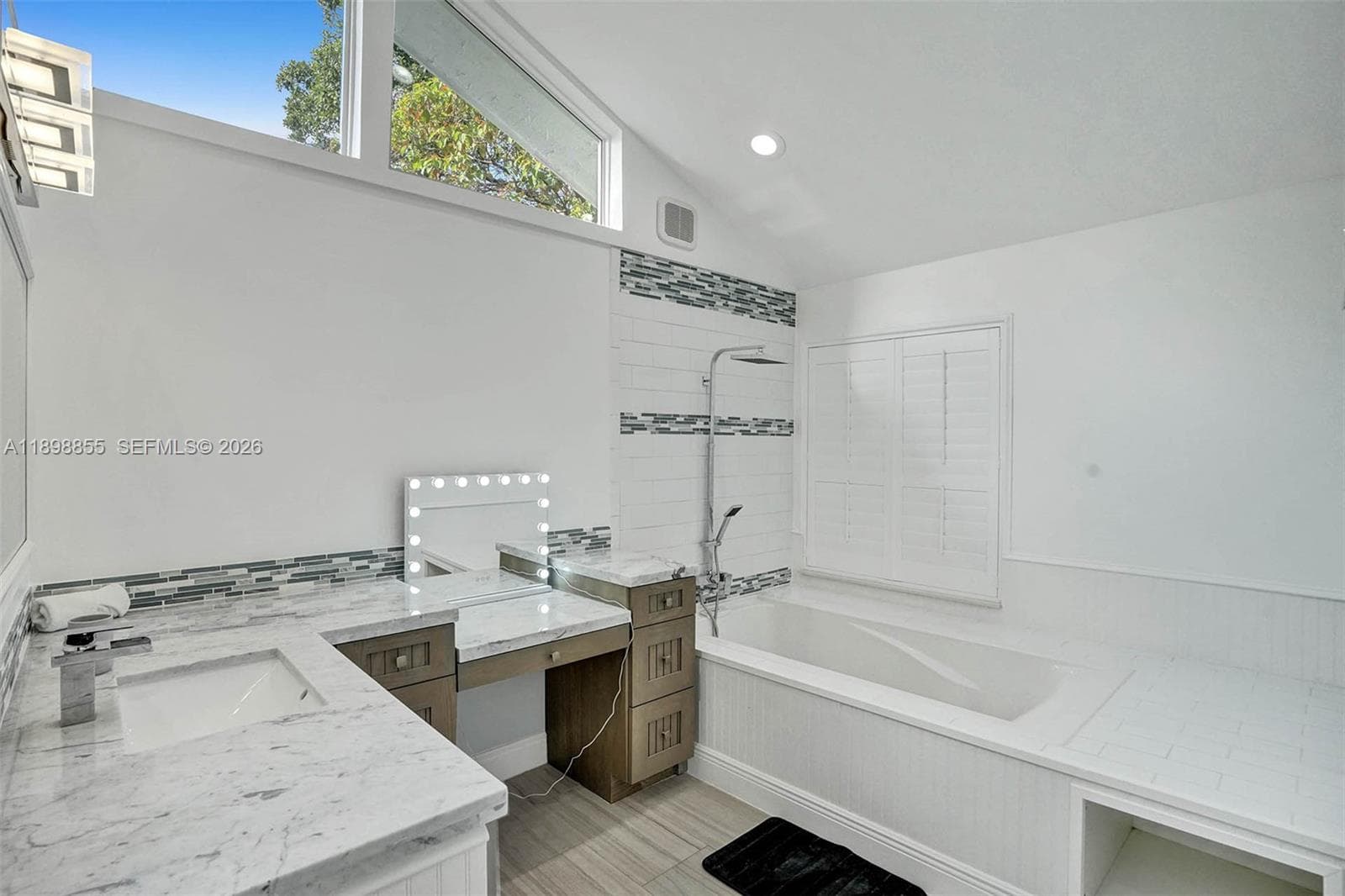 2120 SW 28th Way photo 53