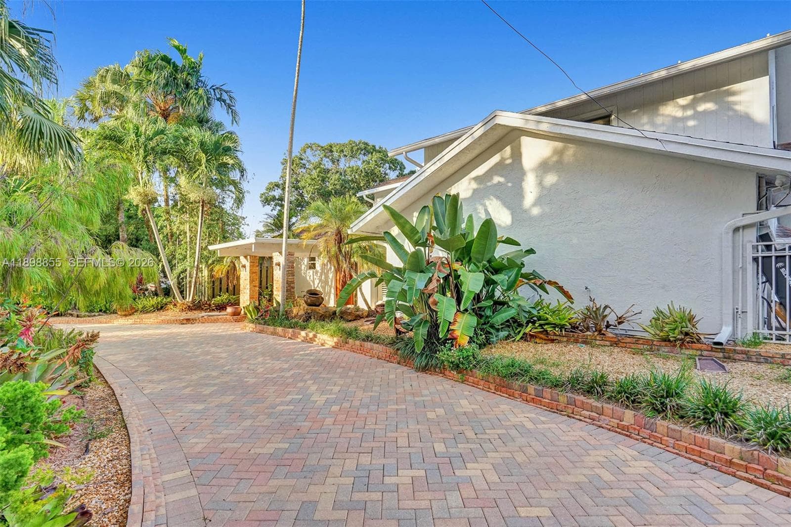 2120 SW 28th Way photo 68