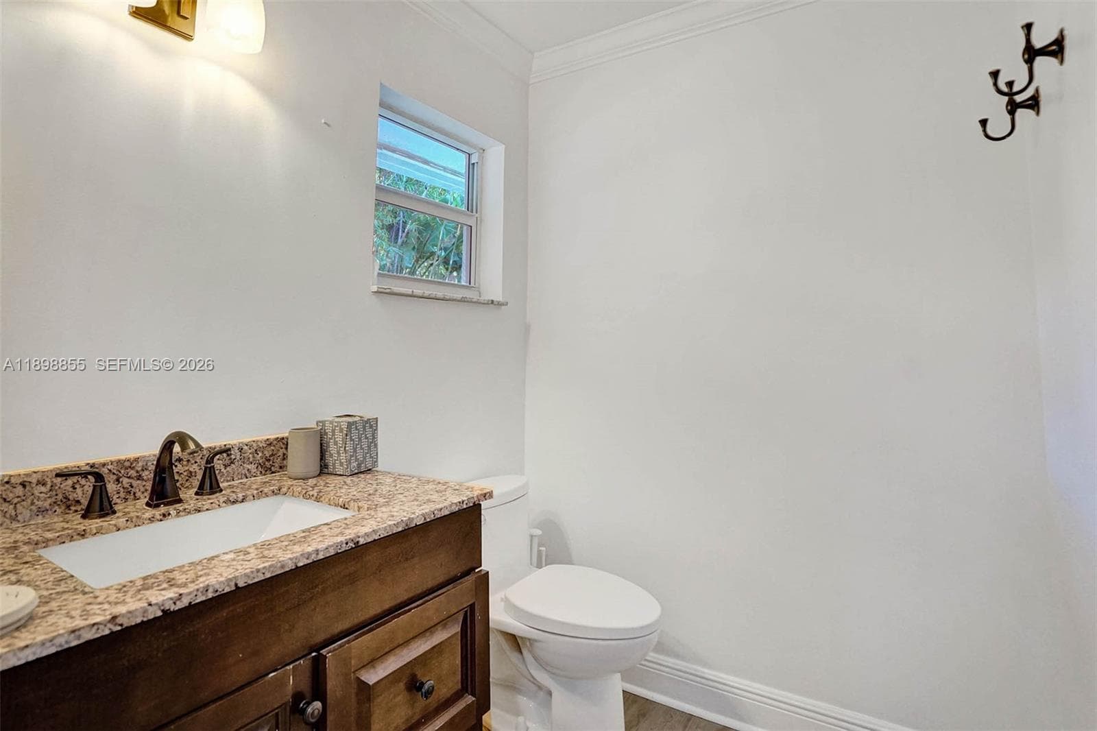 2120 SW 28th Way photo 31