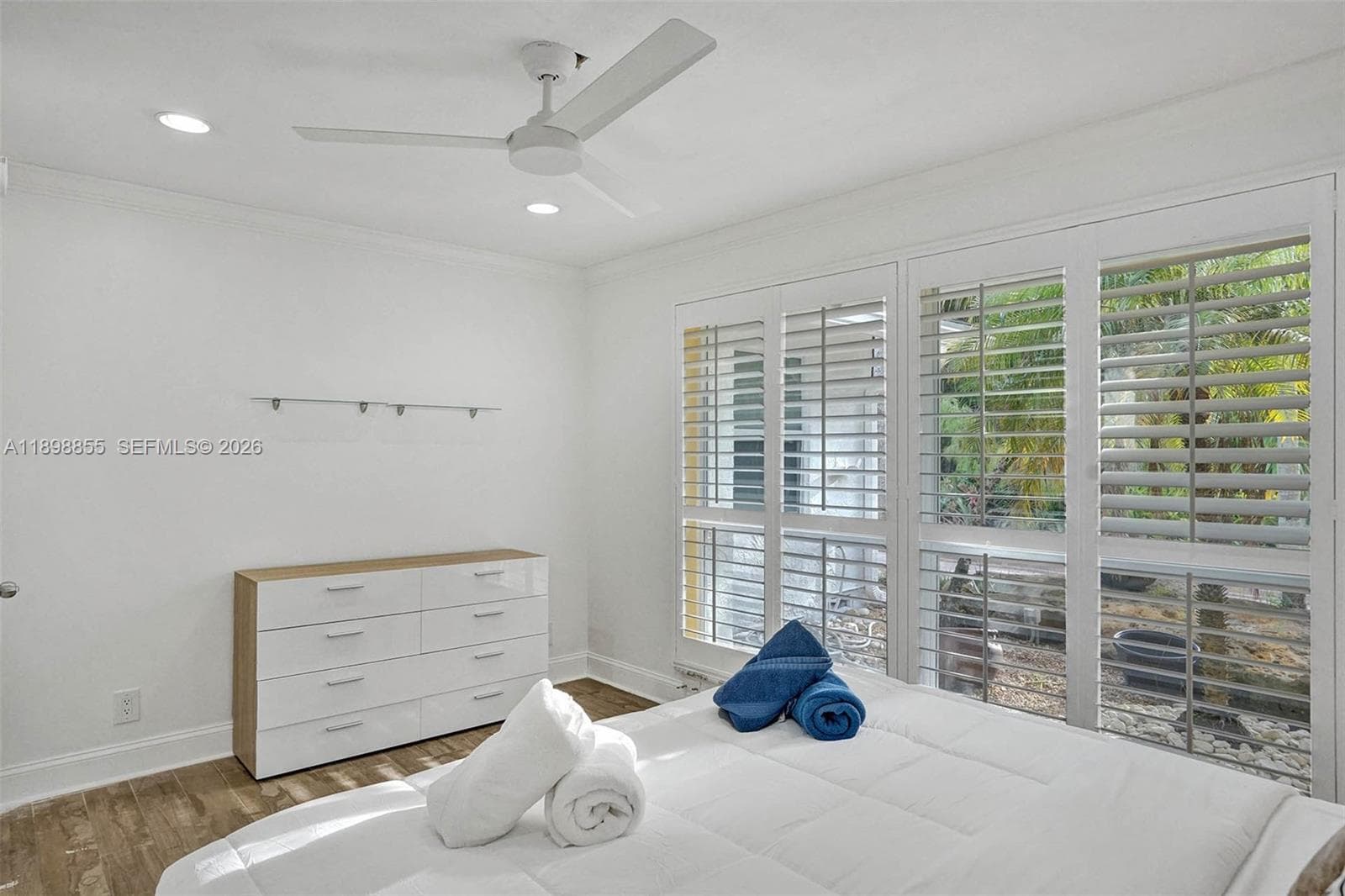 2120 SW 28th Way photo 21