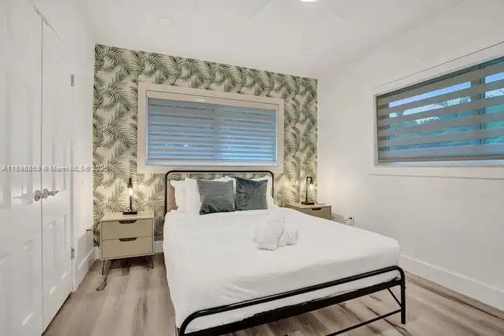 2100 SW 28th Way photo 29