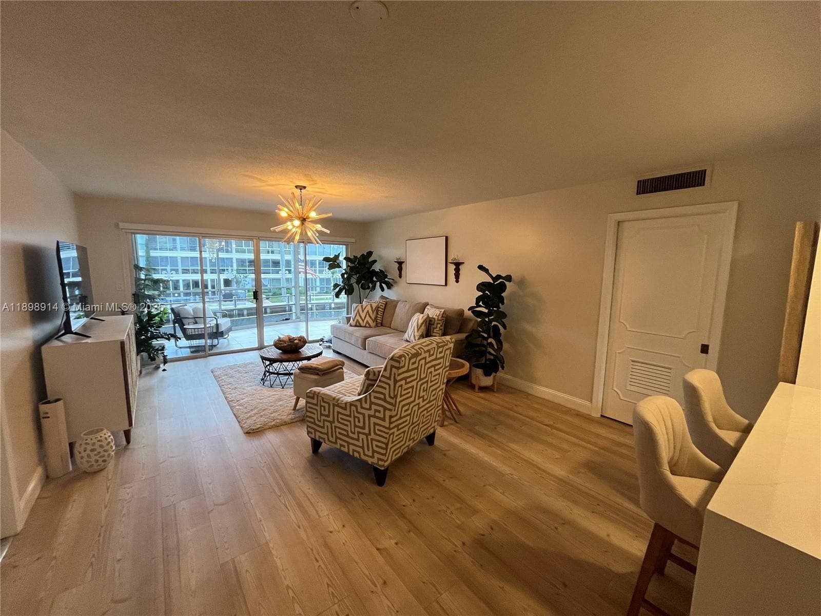 Windsor · #205 in Fort Lauderdale - Photo 24