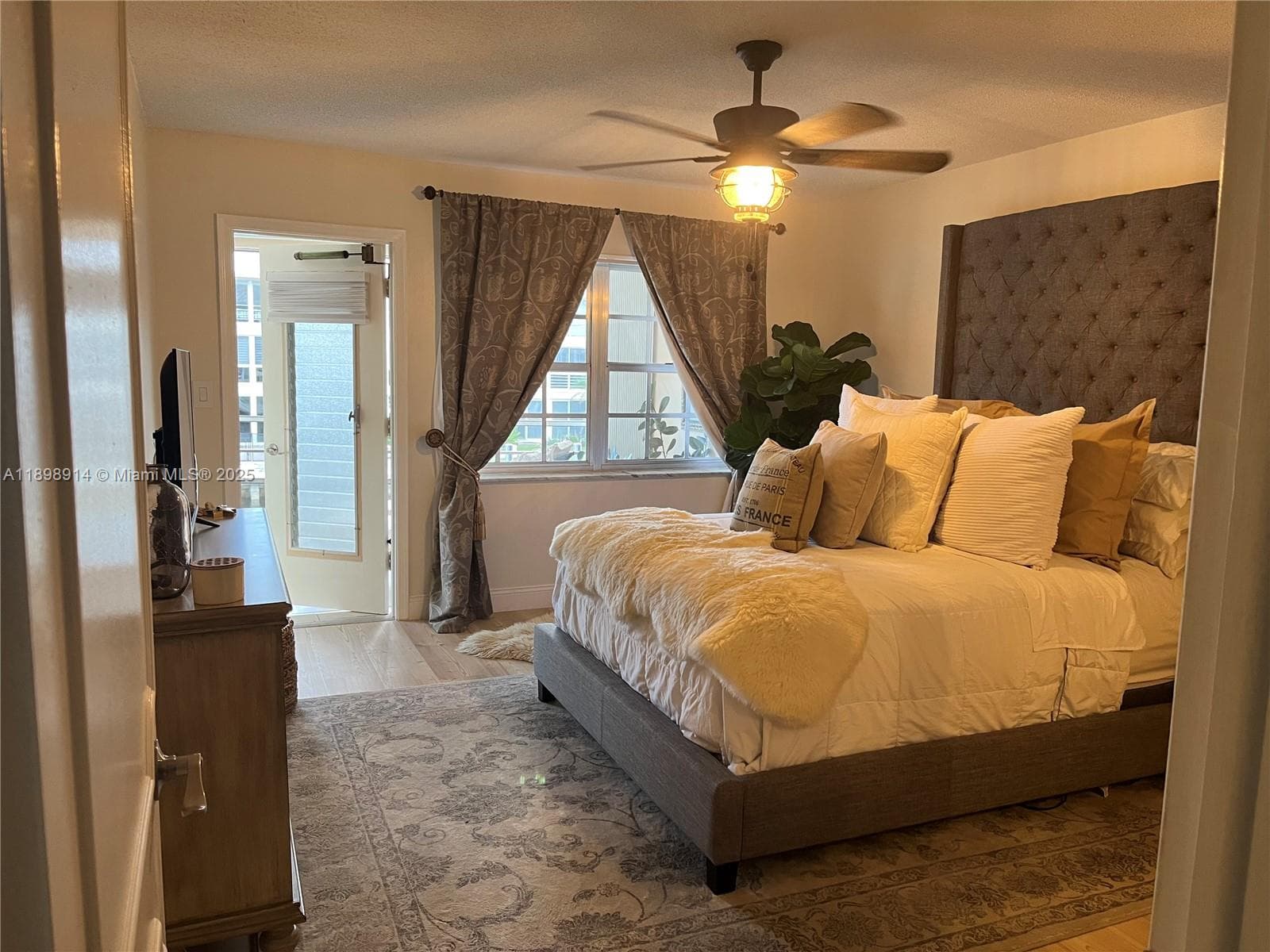 Windsor · #205 in Fort Lauderdale - Photo 8