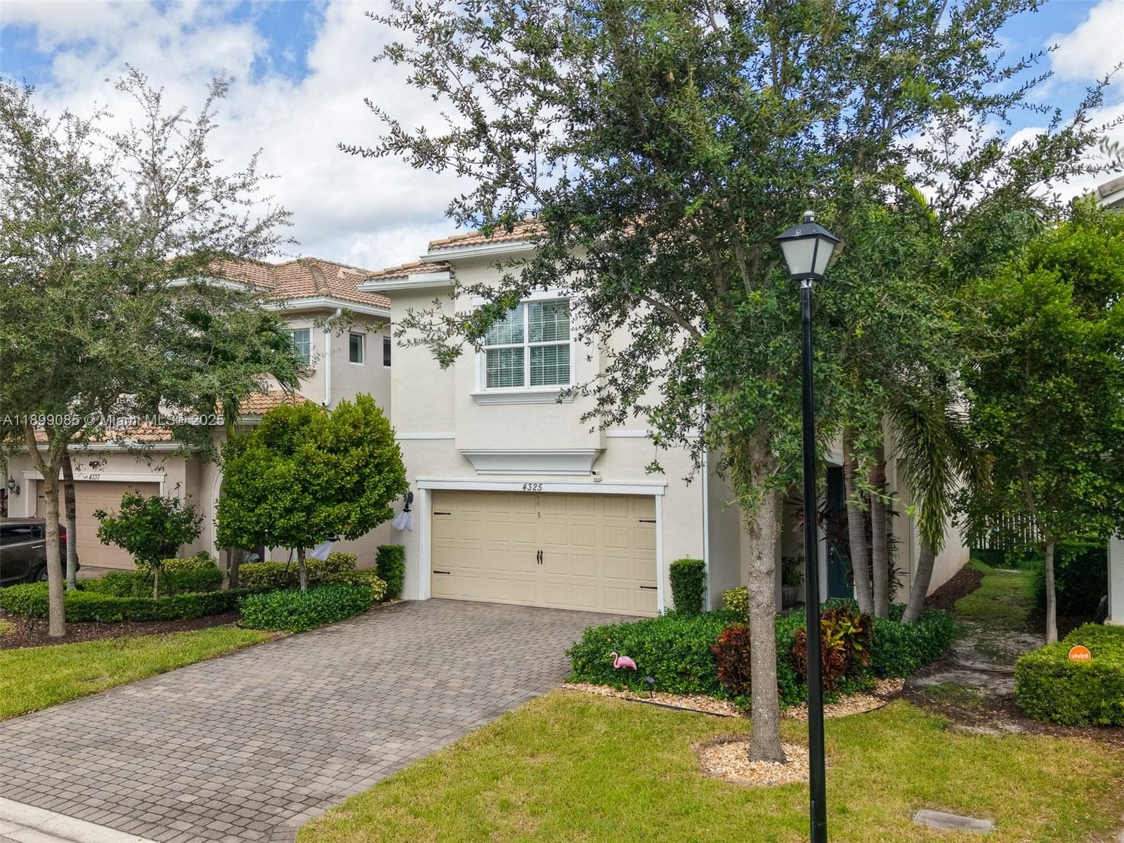 4325 Large Leaf Ln photo 5