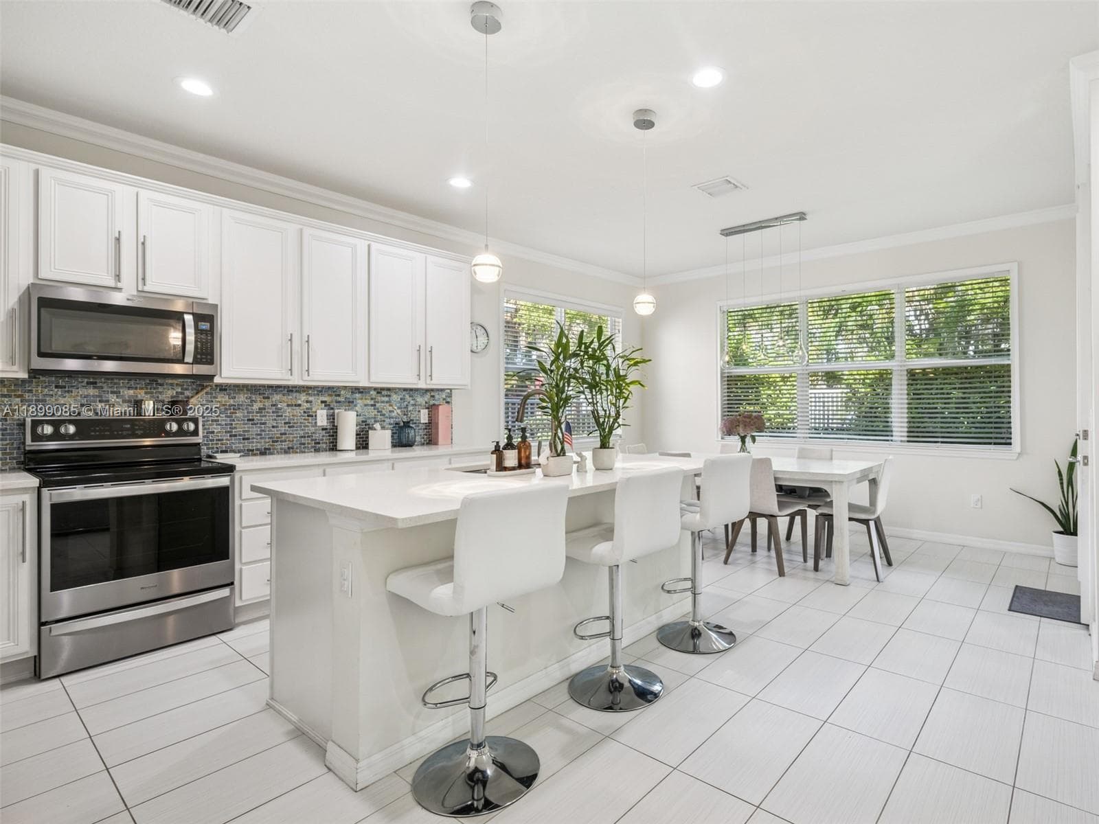 4325 Large Leaf Ln photo 18