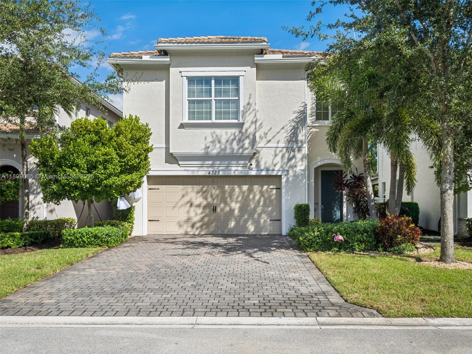 4325 Large Leaf Ln photo 8