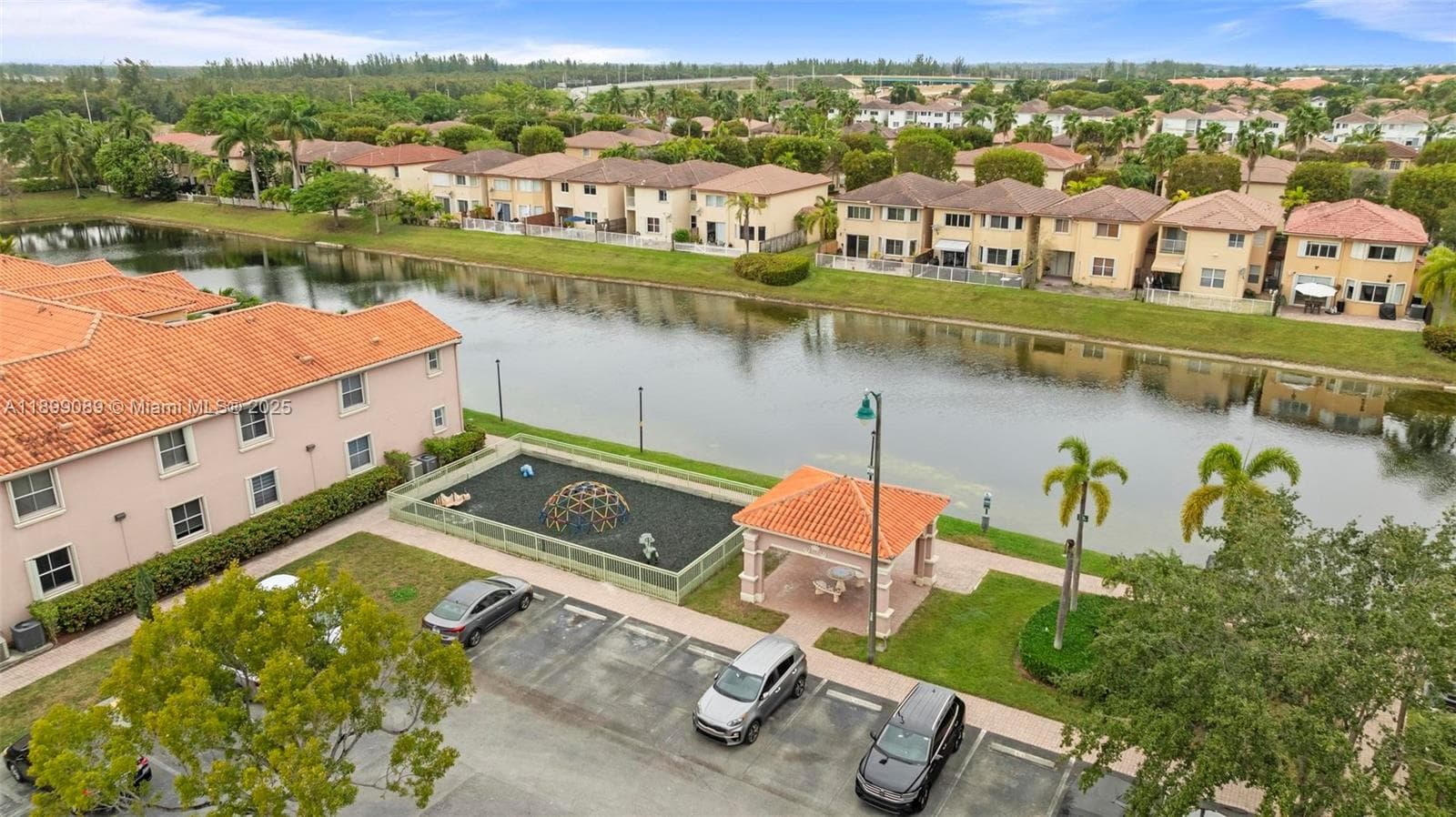 THE COURTS AT DORAL ISLES · #1032 in Doral - Photo 42