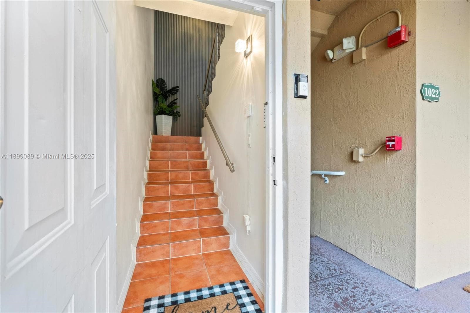 THE COURTS AT DORAL ISLES · #1032 in Doral - Photo 3