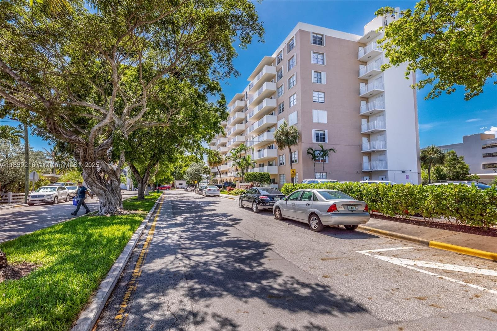 ISLAND PLACE AT NORTH BAY · #3K in North Bay Village - Photo 28