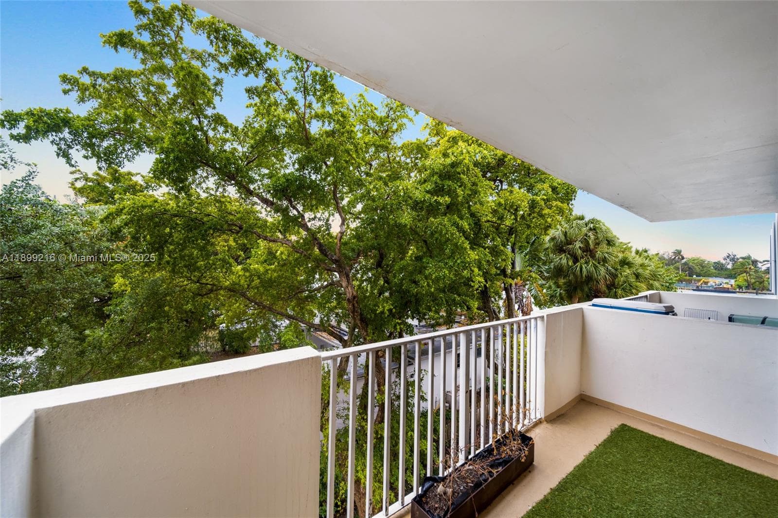 ISLAND PLACE AT NORTH BAY · #3K in North Bay Village - Photo 14