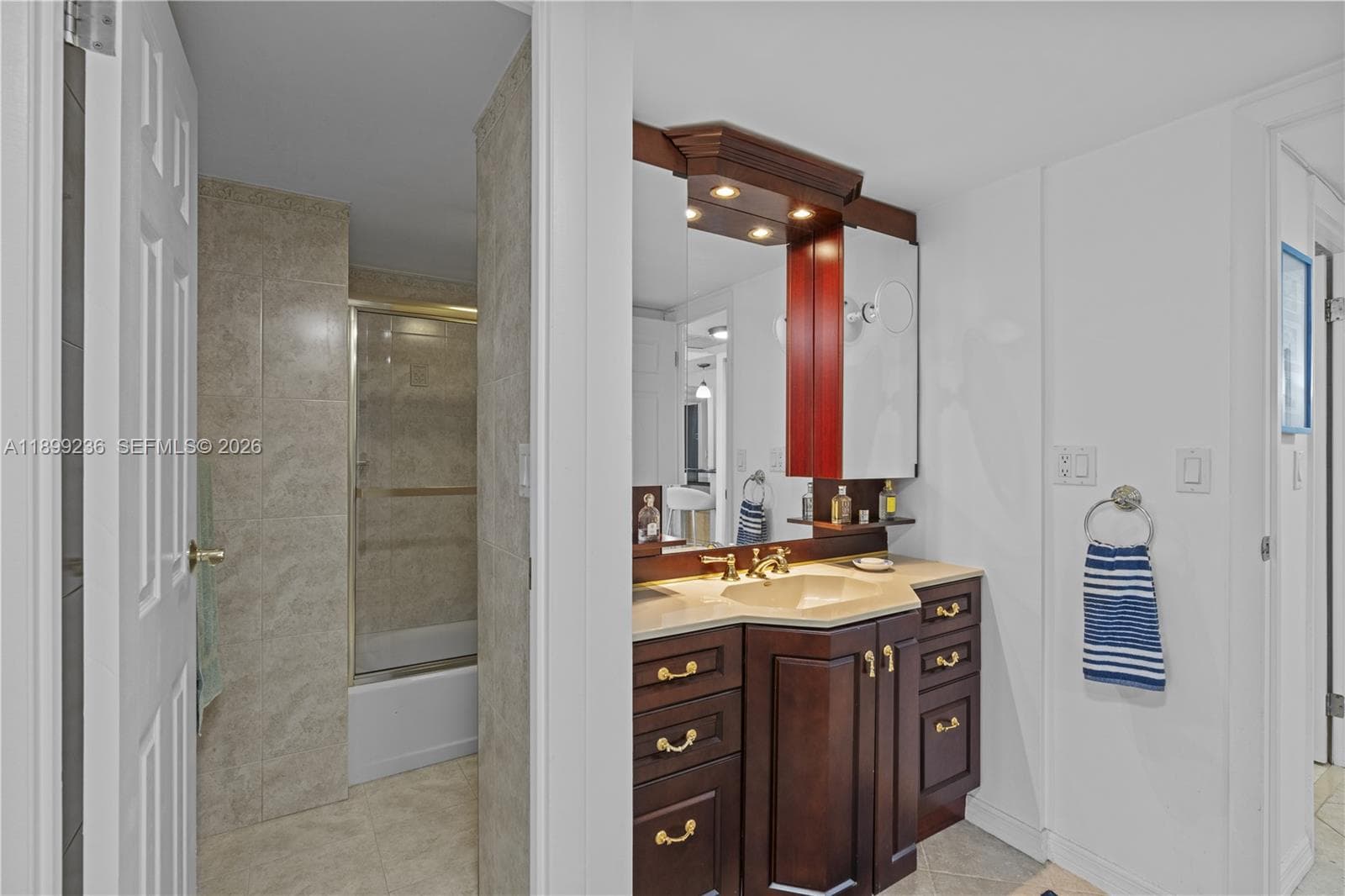 Coronado Condo · #2039 in Aventura - Photo 19