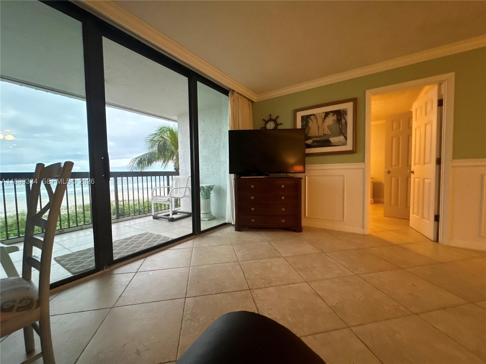 Silver Thatch Ocean Club · #211 in Pompano Beach - Photo 16