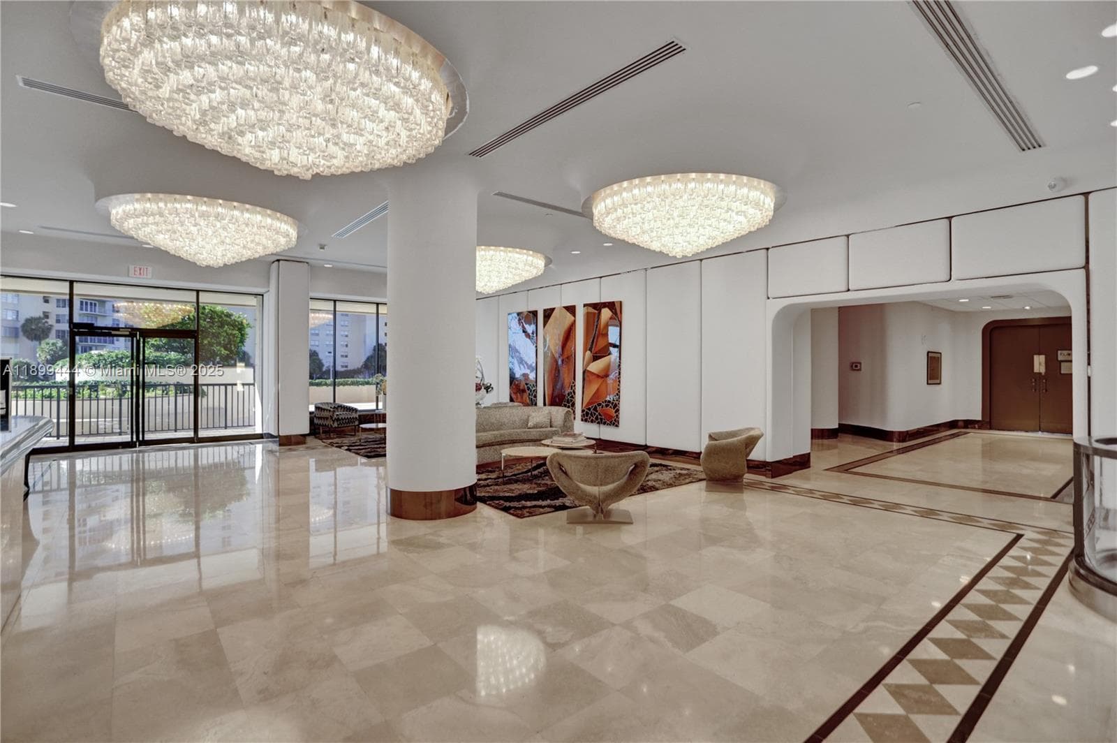 CRICKET CLUB CONDO · #607 in Miami - Photo 7