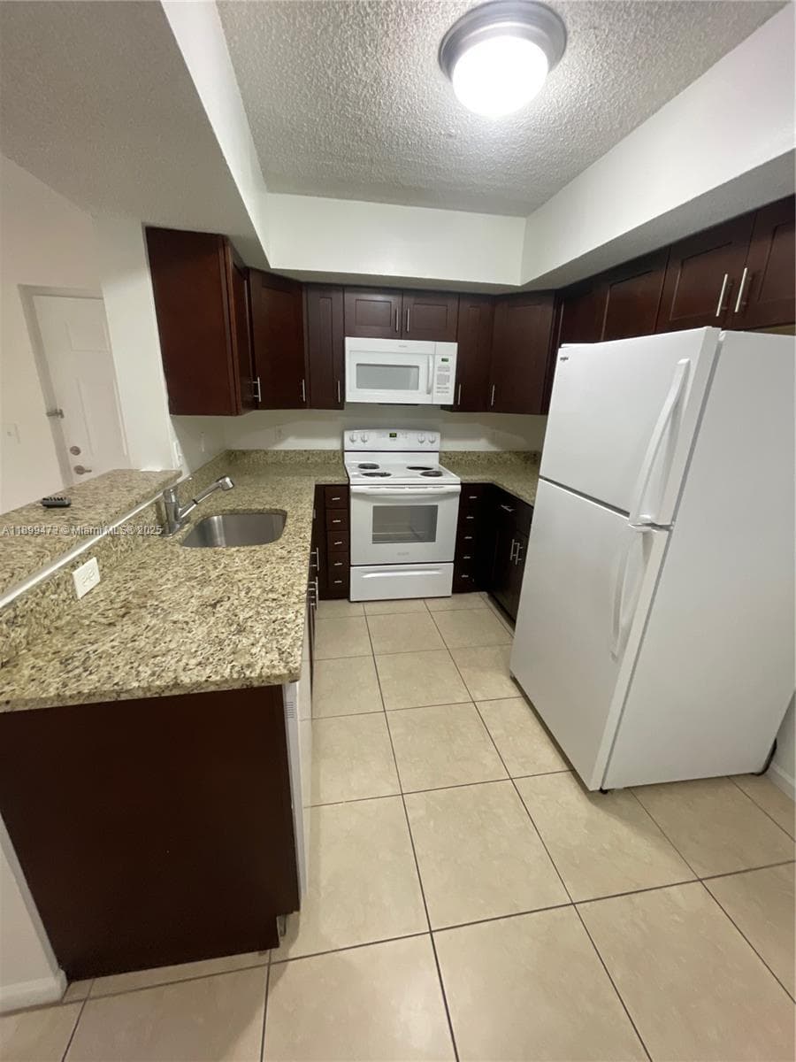 CLUB CARIBE CONDO · #918 in Coconut Creek - Photo 1