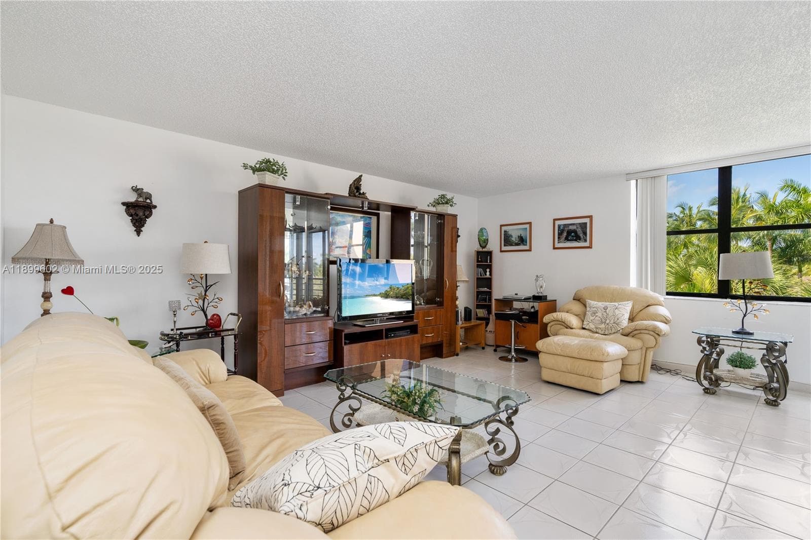 VILLA DORADA · #416-8 in Aventura - Photo 5
