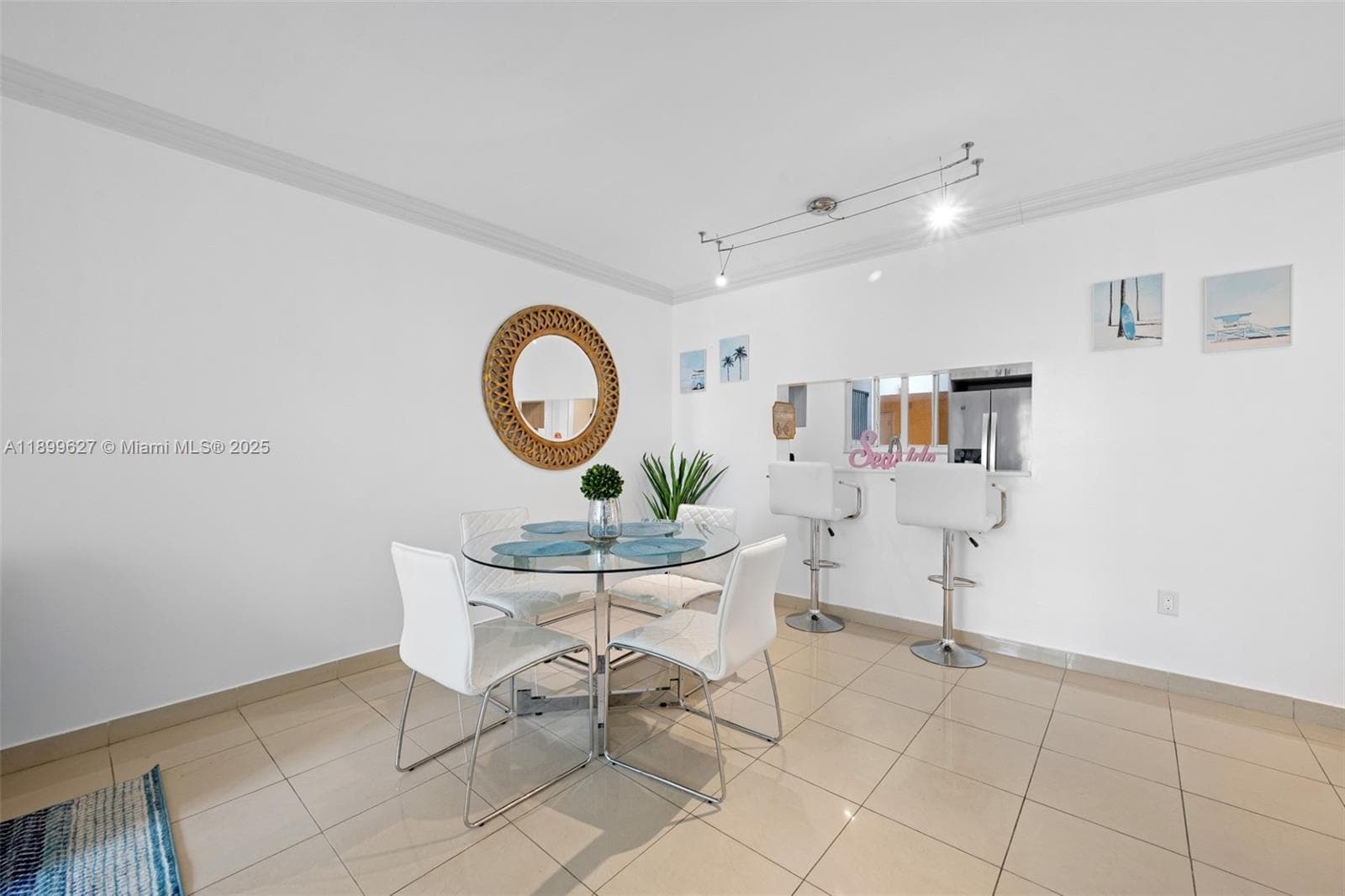 SURFSIDE PALMS CONDO · #113 in Surfside - Photo 2