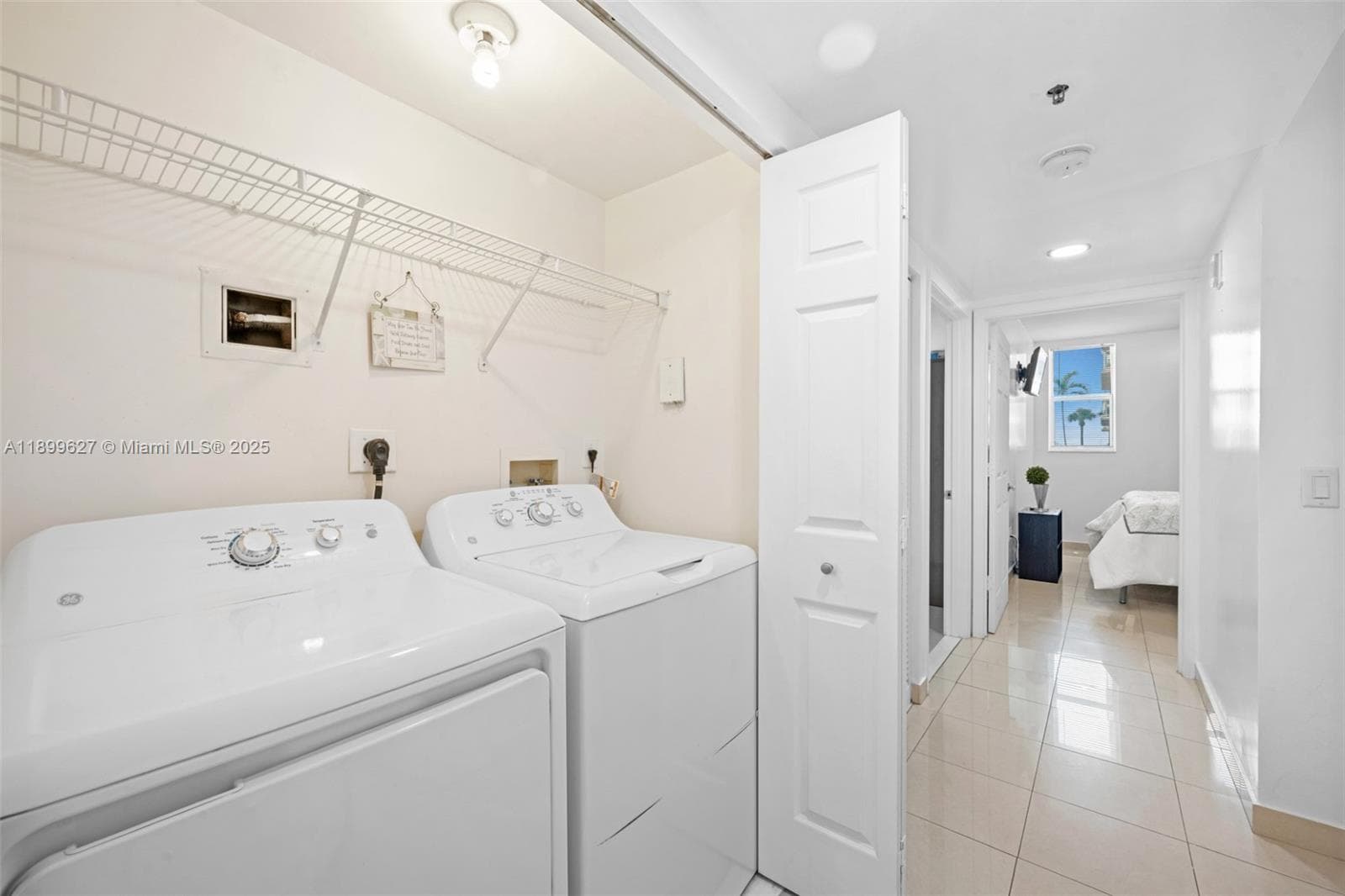 SURFSIDE PALMS CONDO · #113 in Surfside - Photo 6