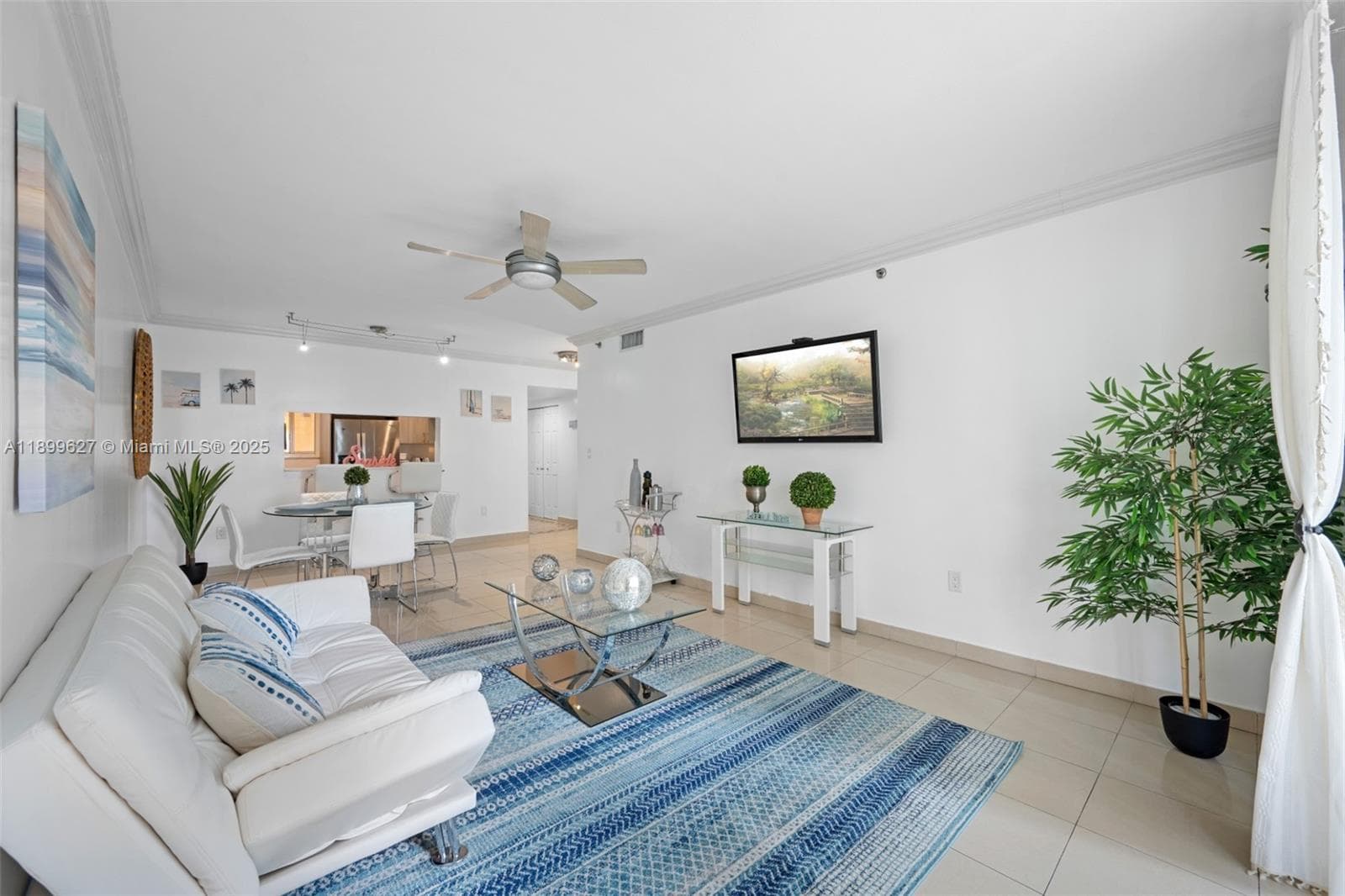SURFSIDE PALMS CONDO · #113 in Surfside - Photo 7