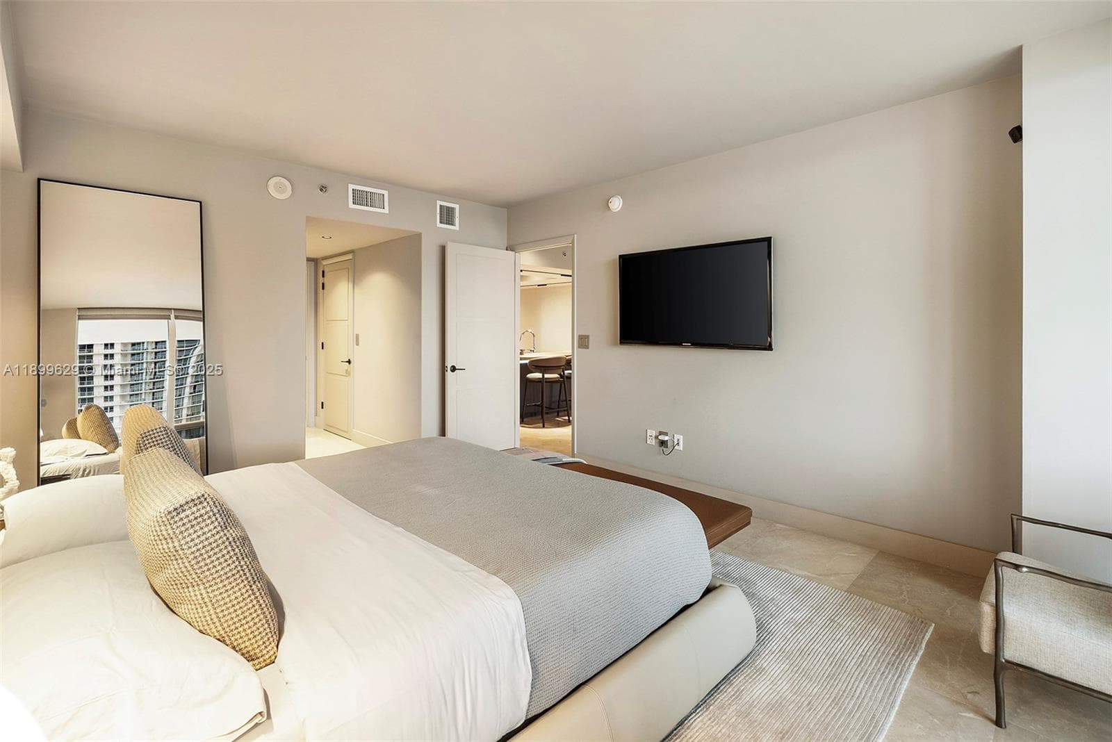THE BEACH CLUB TWO CONDO · #1810 in Hallandale Beach - Photo 27