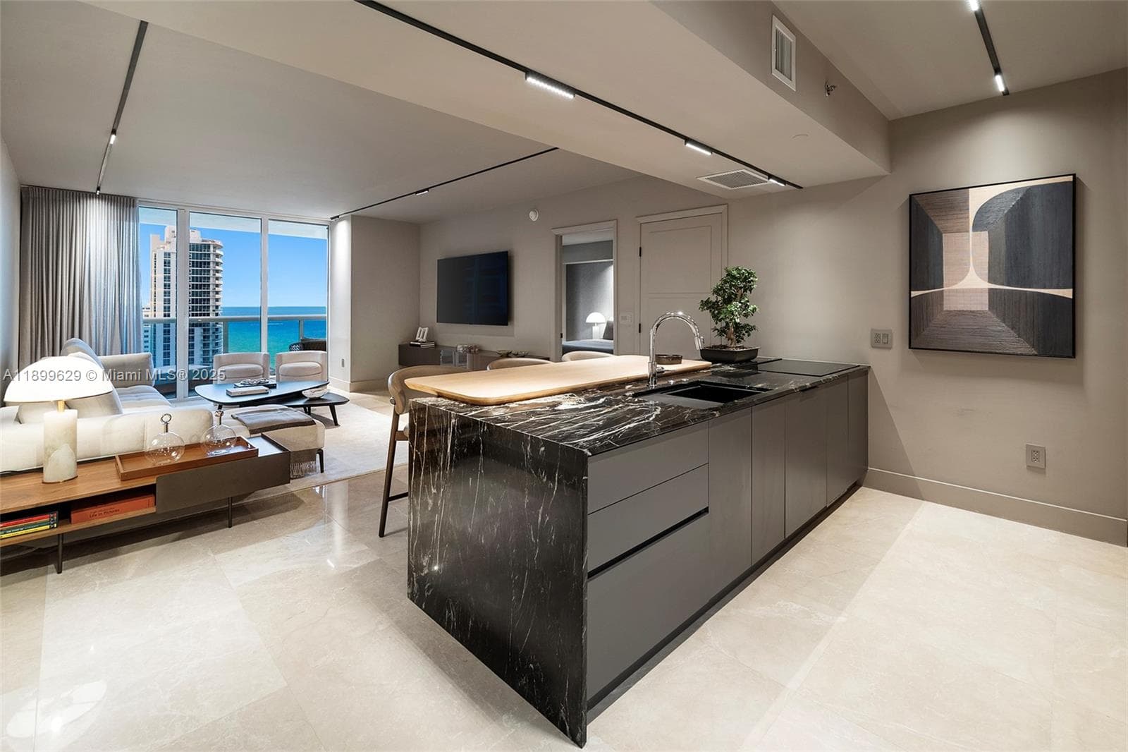 THE BEACH CLUB TWO CONDO · #1810 in Hallandale Beach - Photo 1