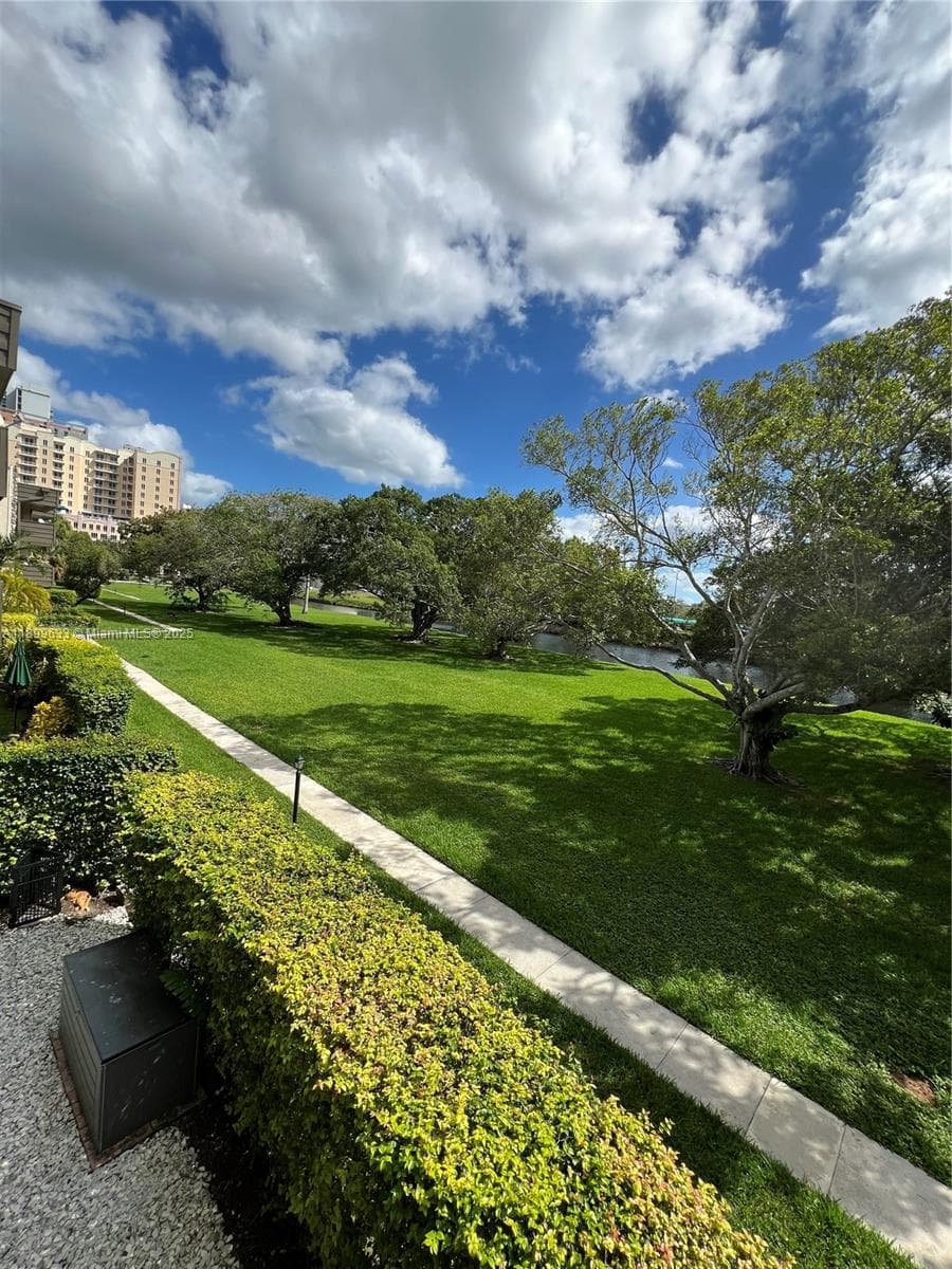 THE LEDGES CONDO · #212D in Miami - Photo 31