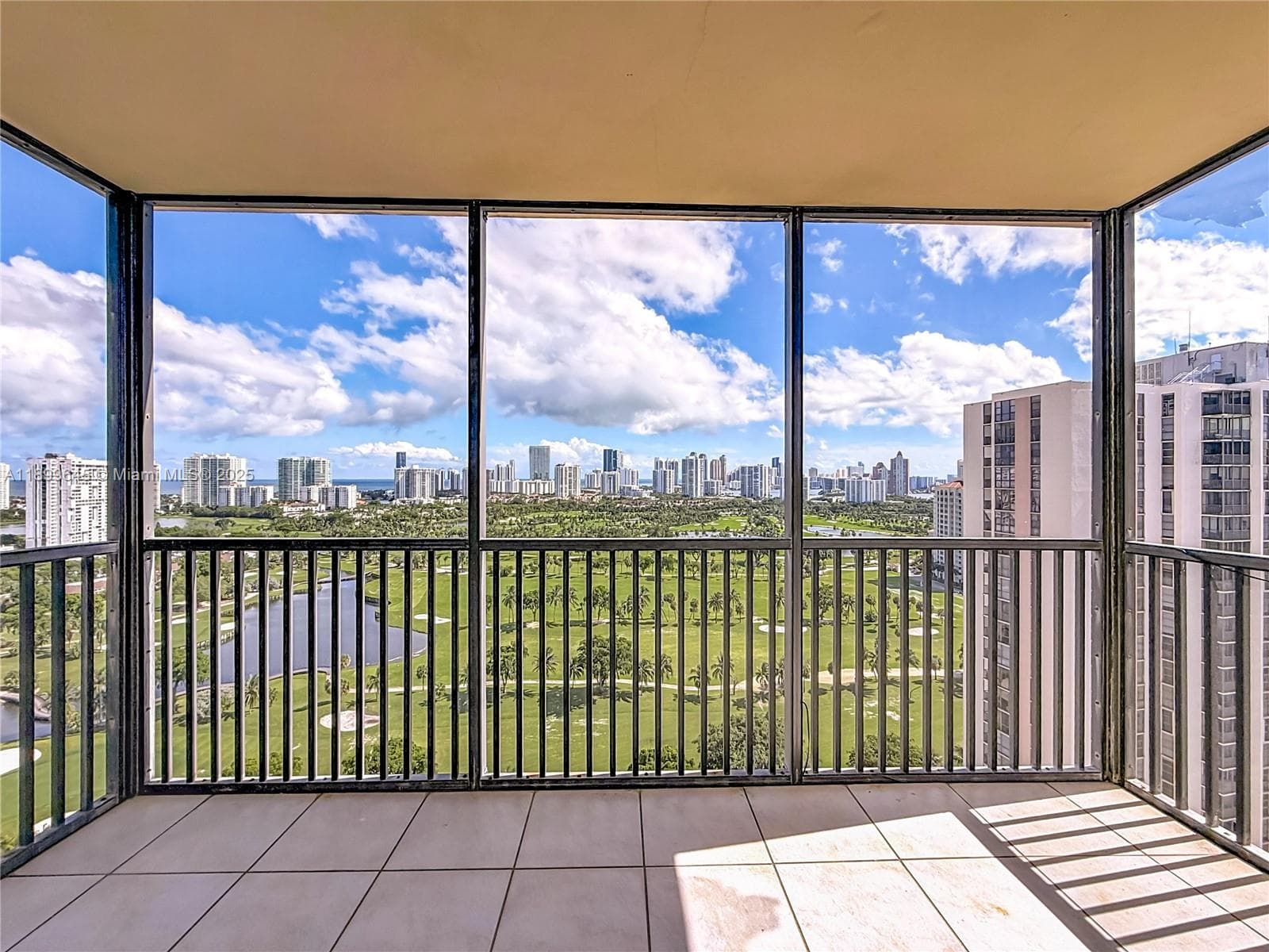 CORONADO CONDO TOWER II · #2428 in Aventura - Photo 41