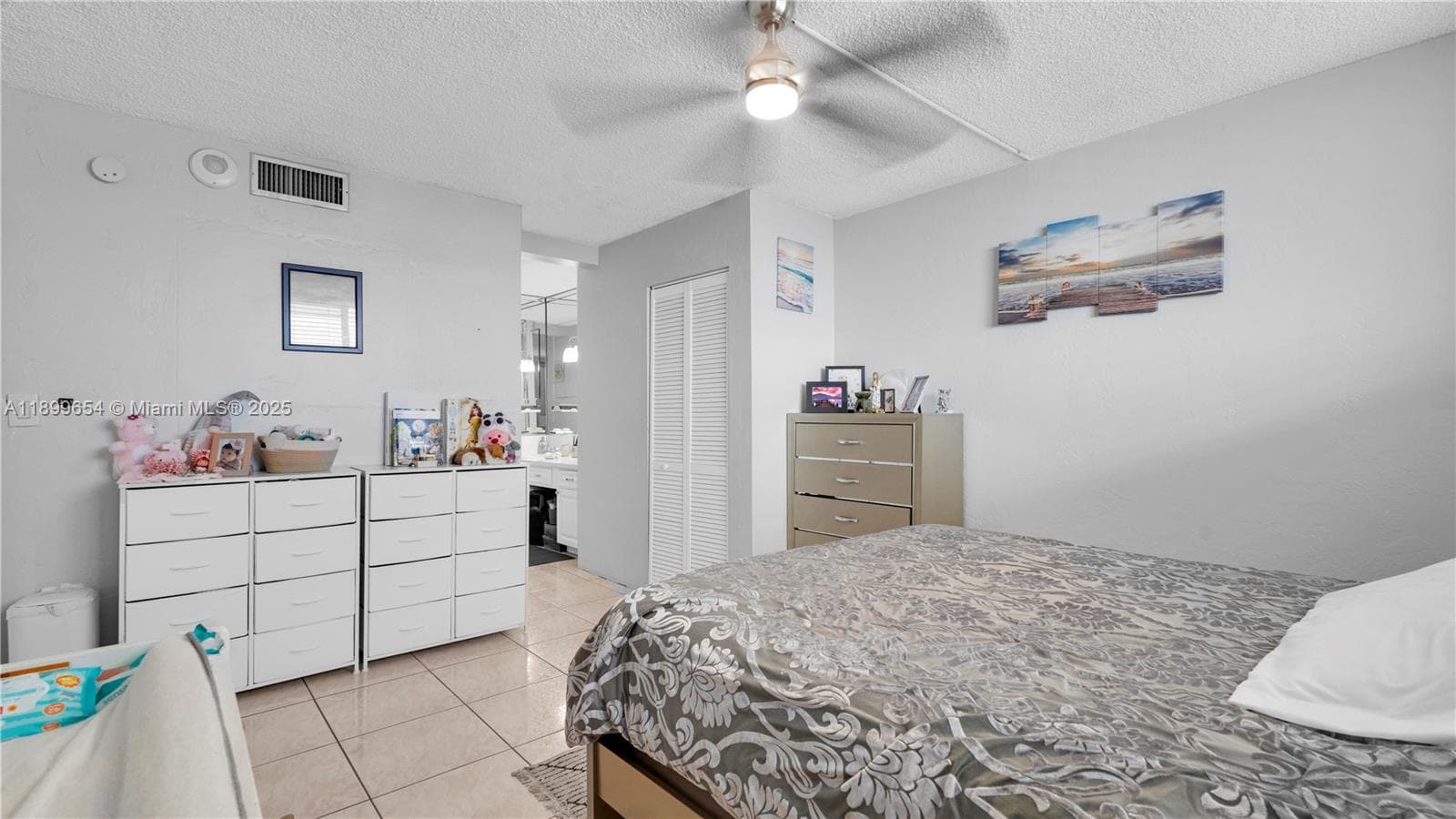 Byron Gardens · #1004 in Miami Beach - Photo 15