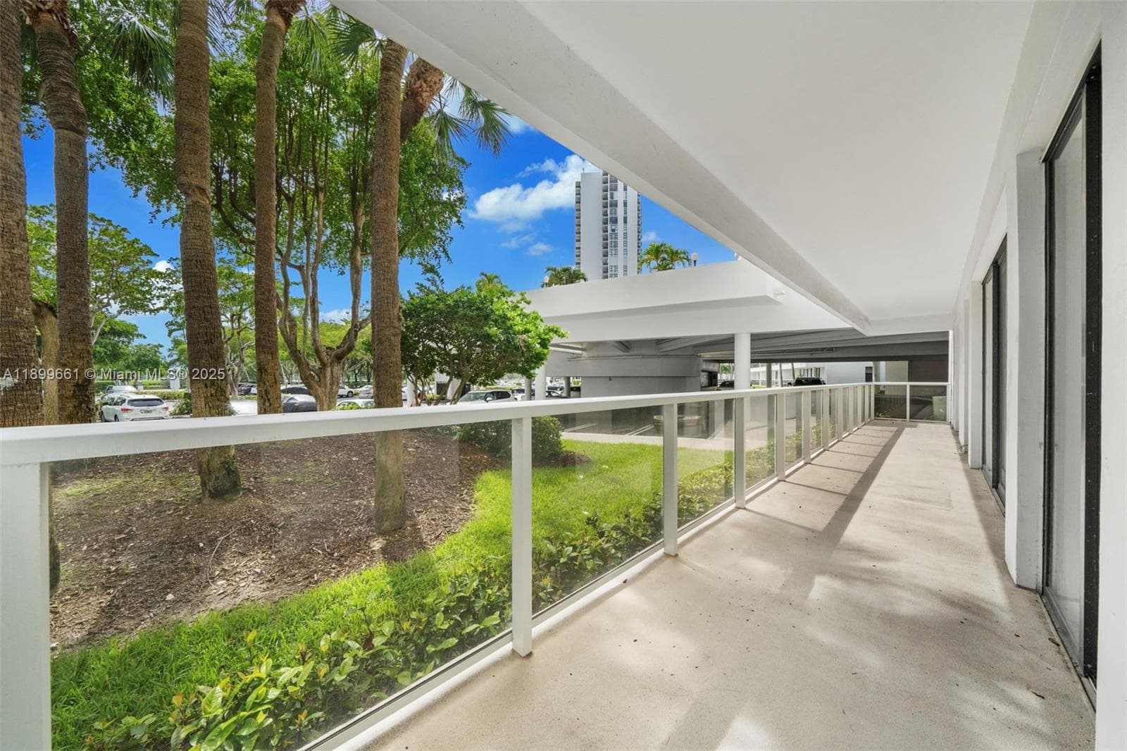 Flamenco Condo Tower 2 · #127 in Aventura - Photo 9