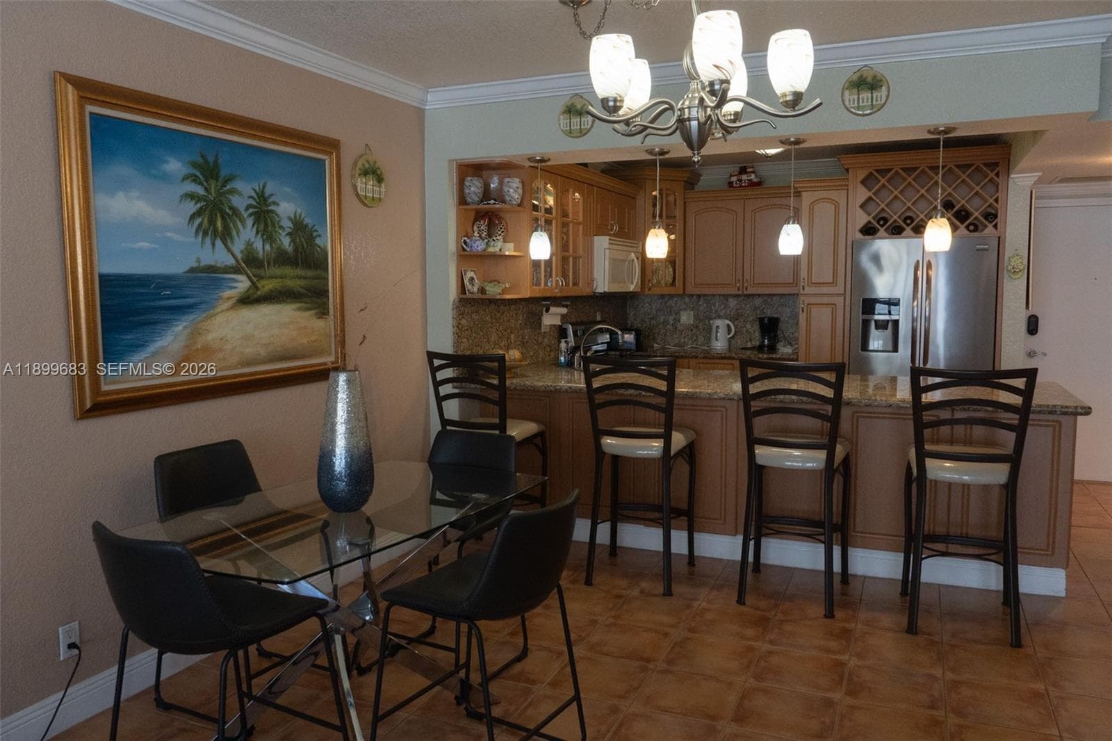 SEA AIR TOWERS CONDO · #1021 in Hollywood - Photo 3