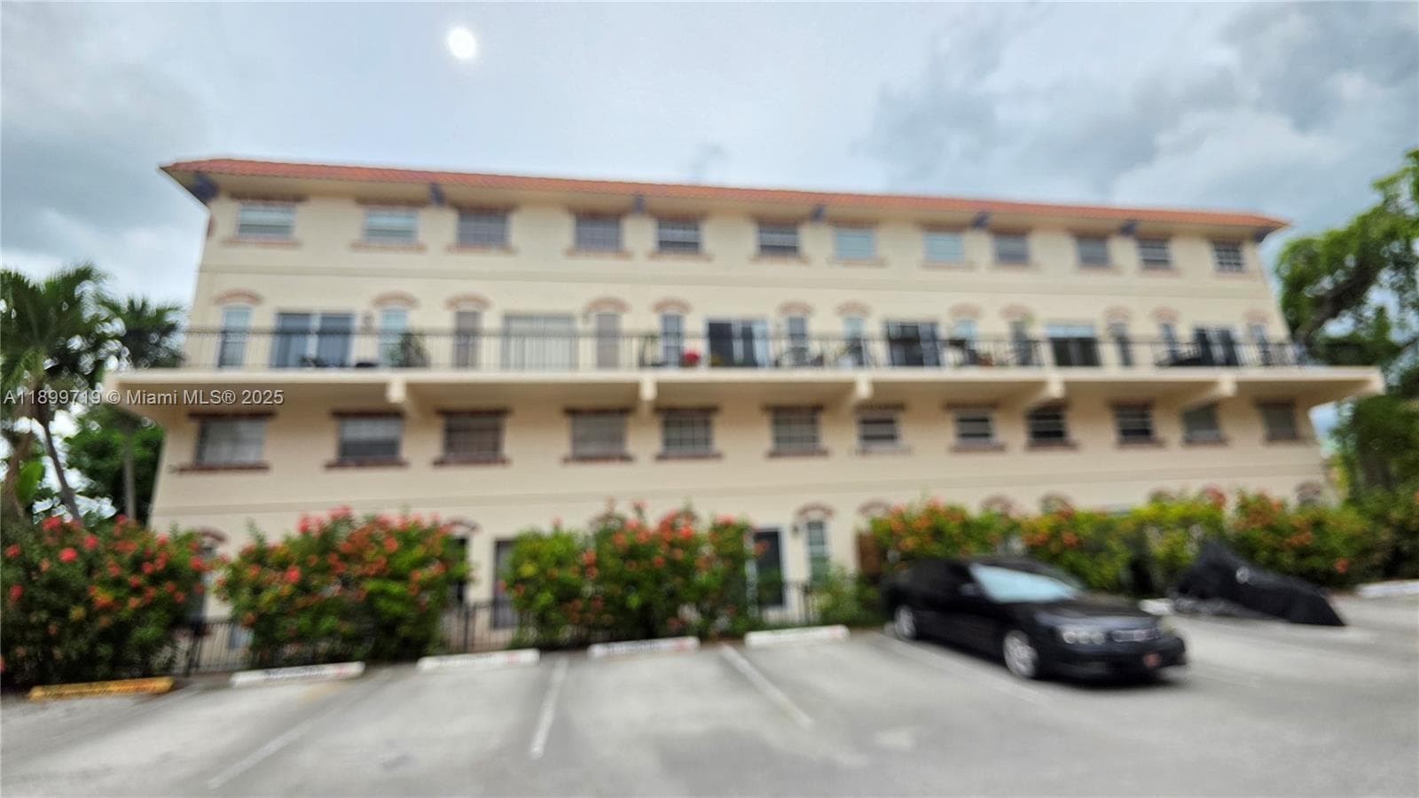 Back of the building - Balcony area