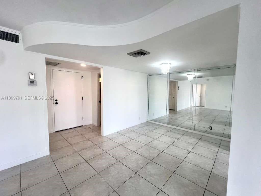 LAKE POINT TOWER CONDOMIN · #406 in Hallandale Beach - Photo 12