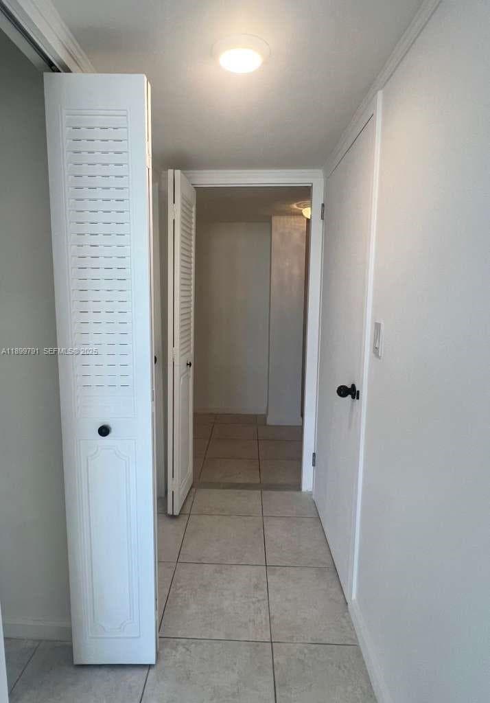 LAKE POINT TOWER CONDOMIN · #406 in Hallandale Beach - Photo 18
