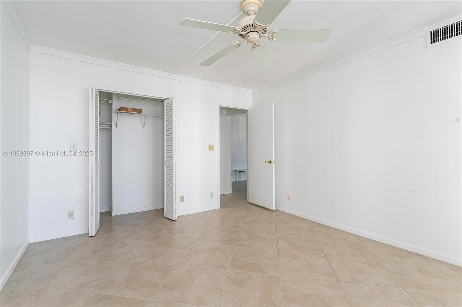 Embassy Tower 1 · #14B in Fort Lauderdale - Photo 14