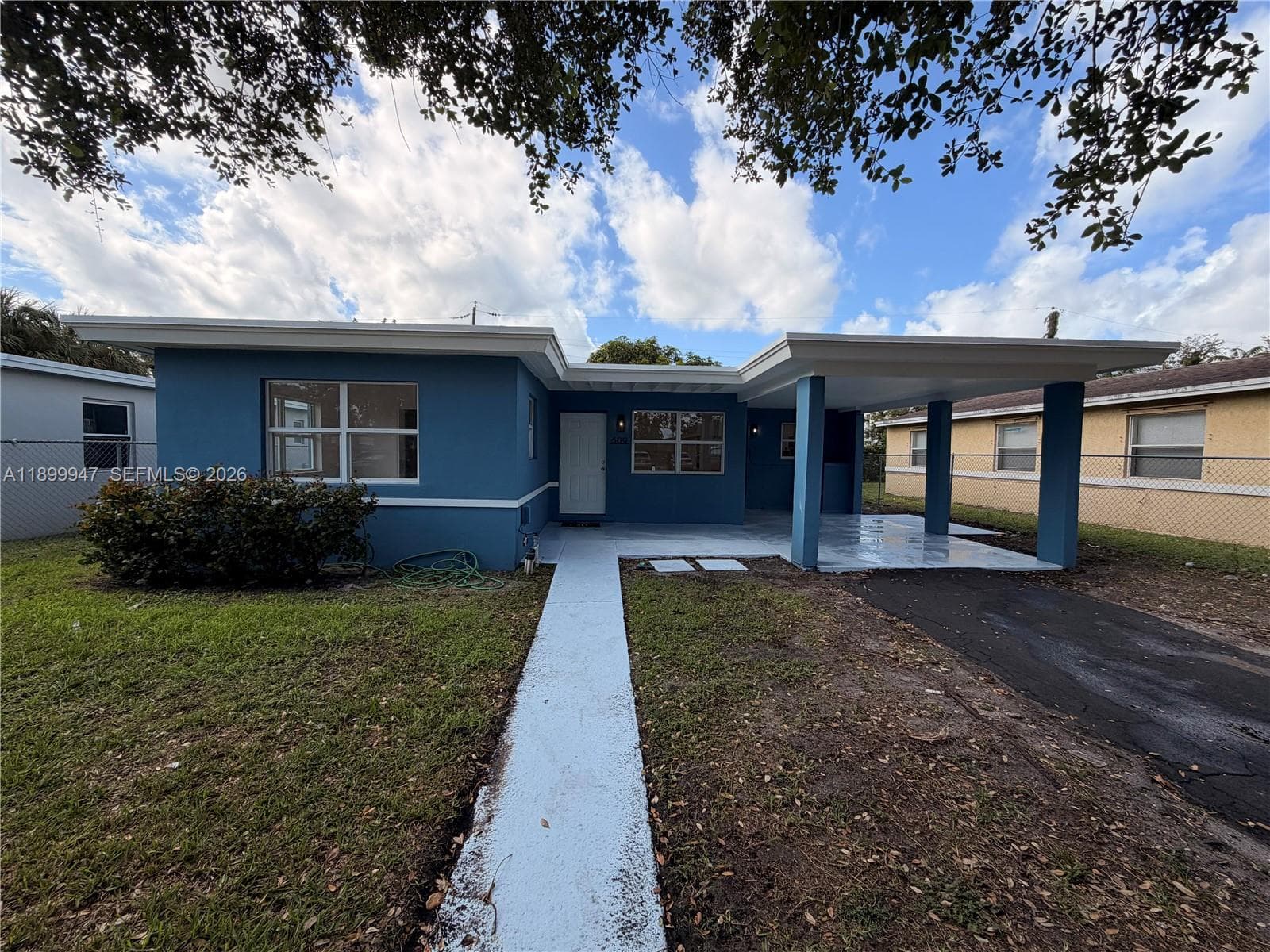 809 NW 12th Ave photo 40