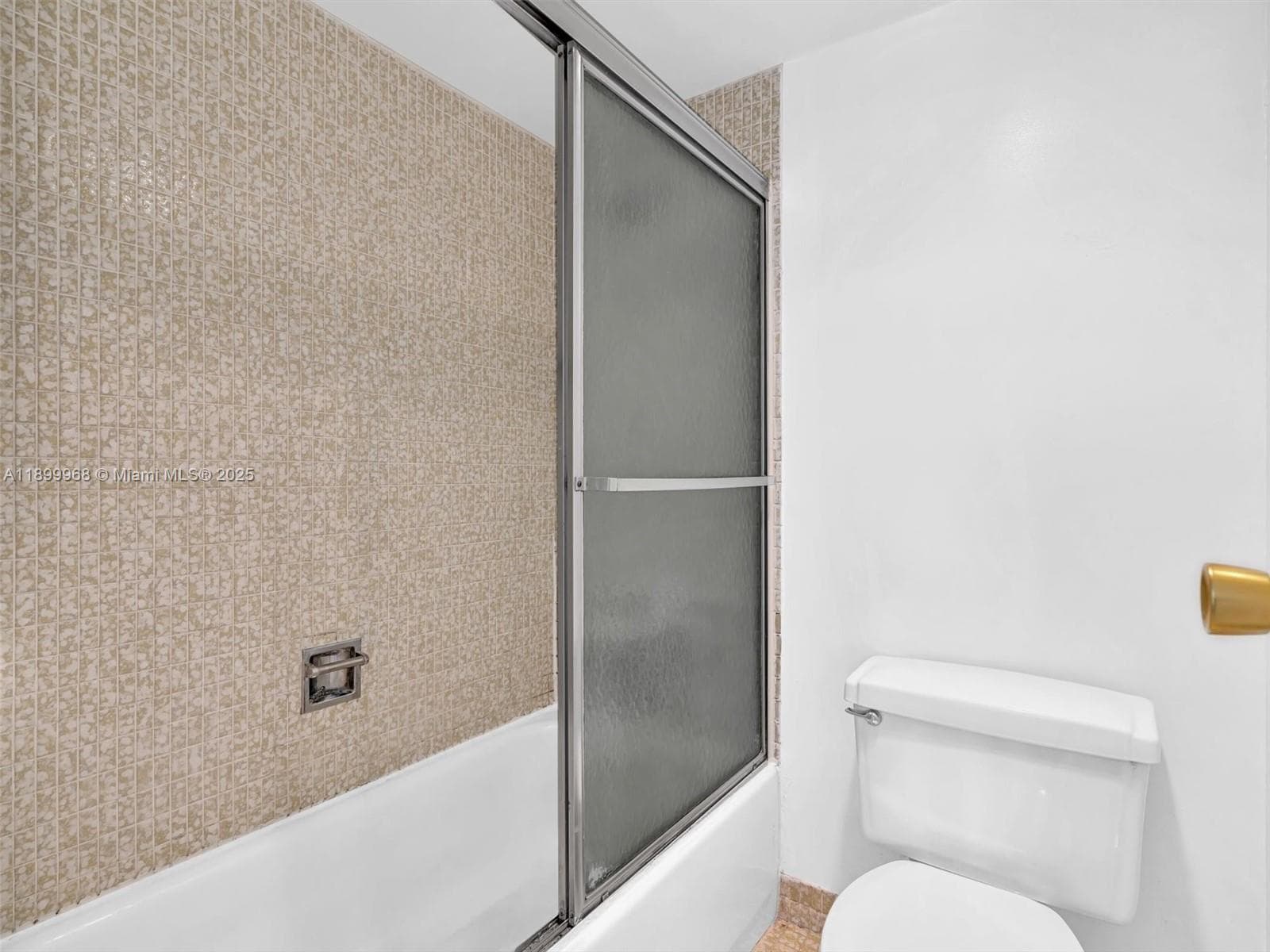 BISCAYA CONDO · #203 in Aventura - Photo 34