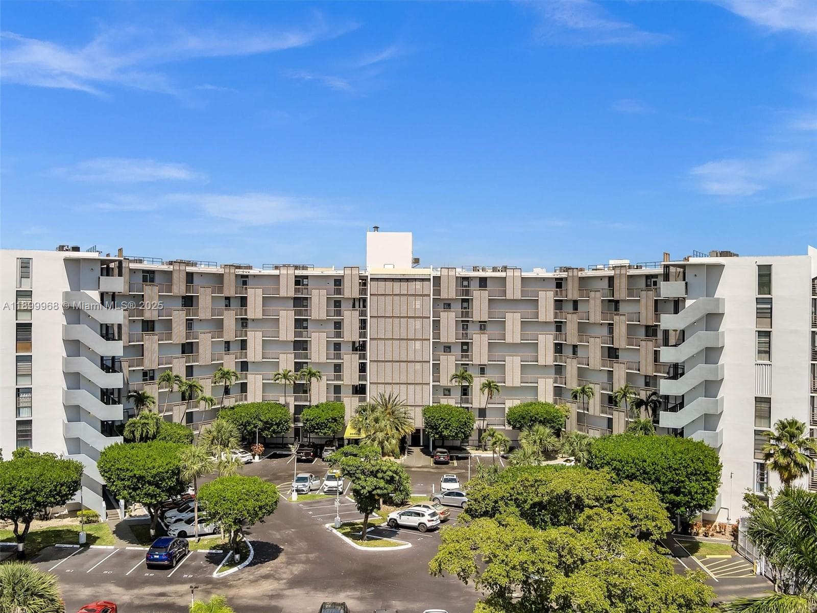 BISCAYA CONDO · #203 in Aventura - Photo 55