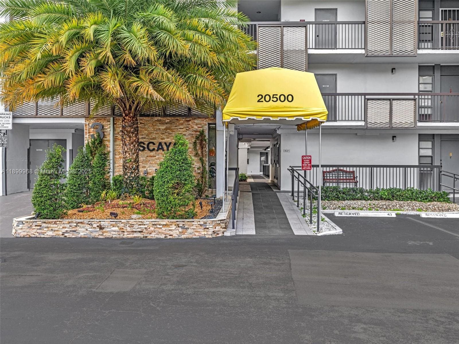 BISCAYA CONDO · #203 in Aventura - Photo 59