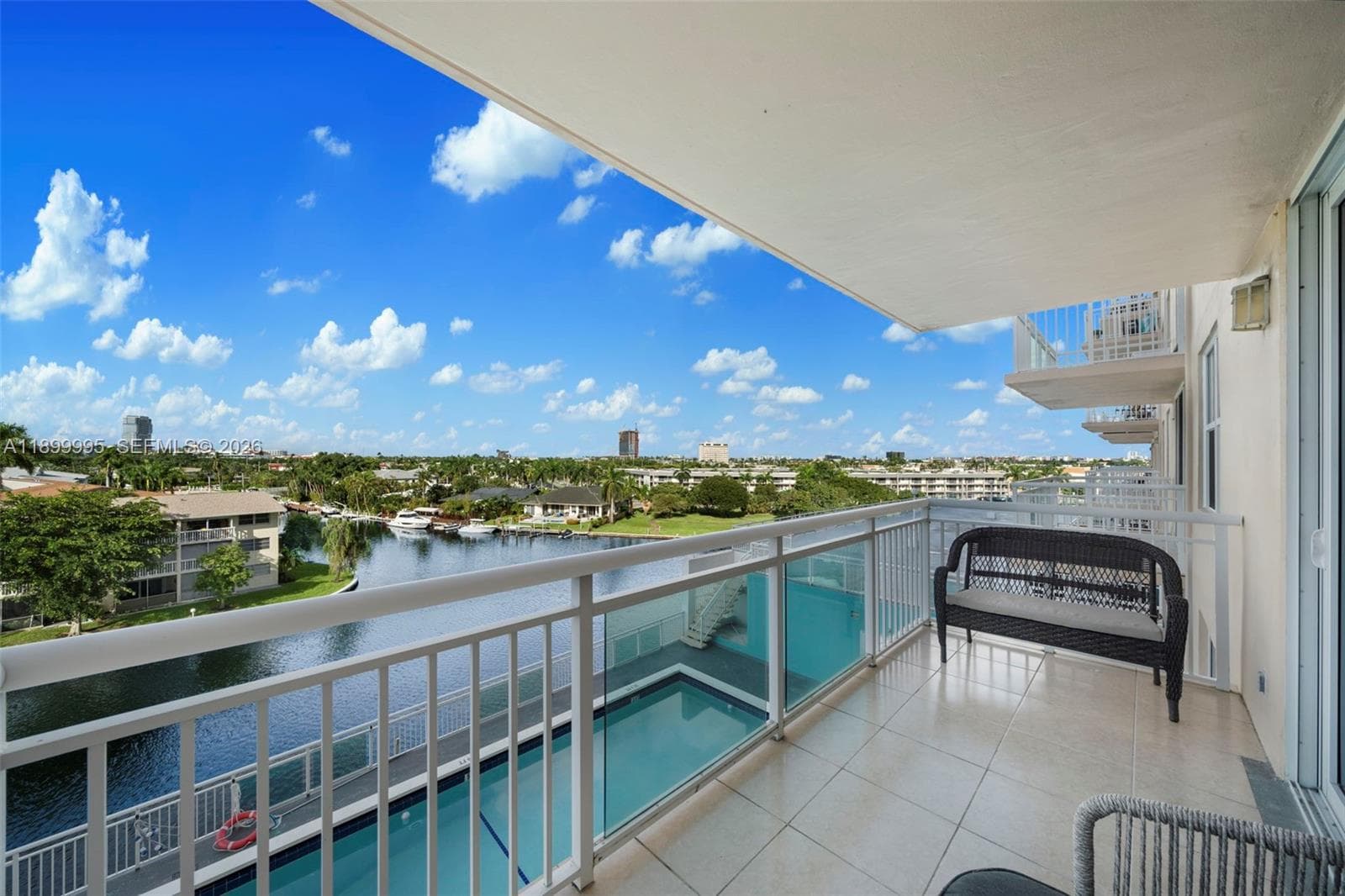 Golden Horn Condo · #5J in Hallandale Beach - Photo 1