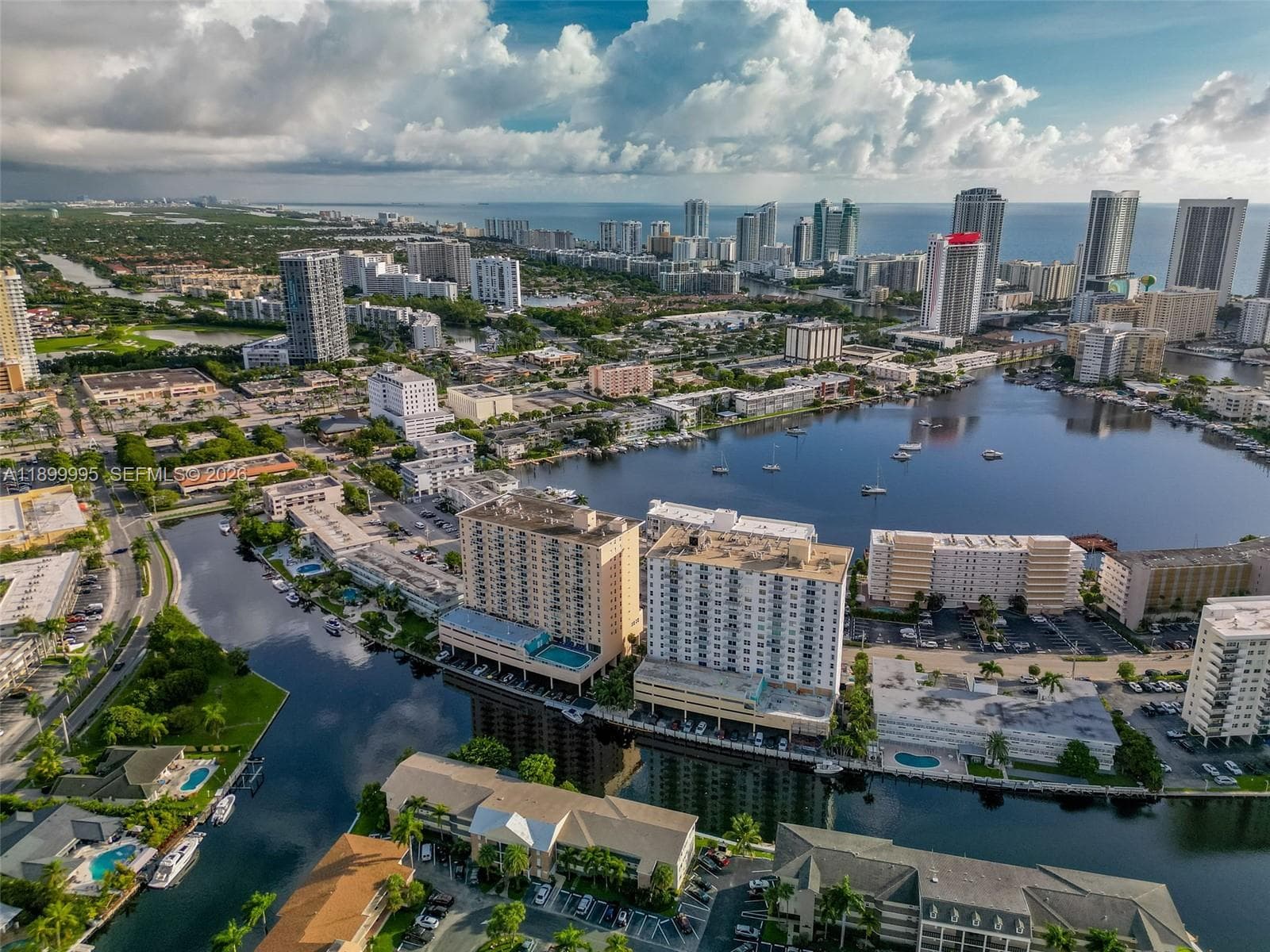Golden Horn Condo · #5J in Hallandale Beach - Photo 30