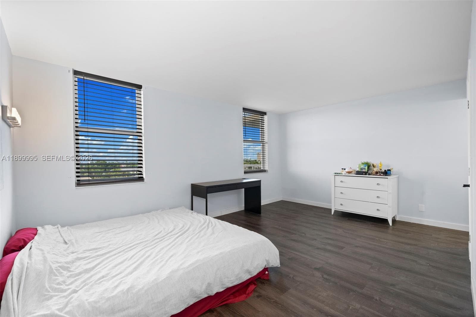 Golden Horn Condo · #5J in Hallandale Beach - Photo 14