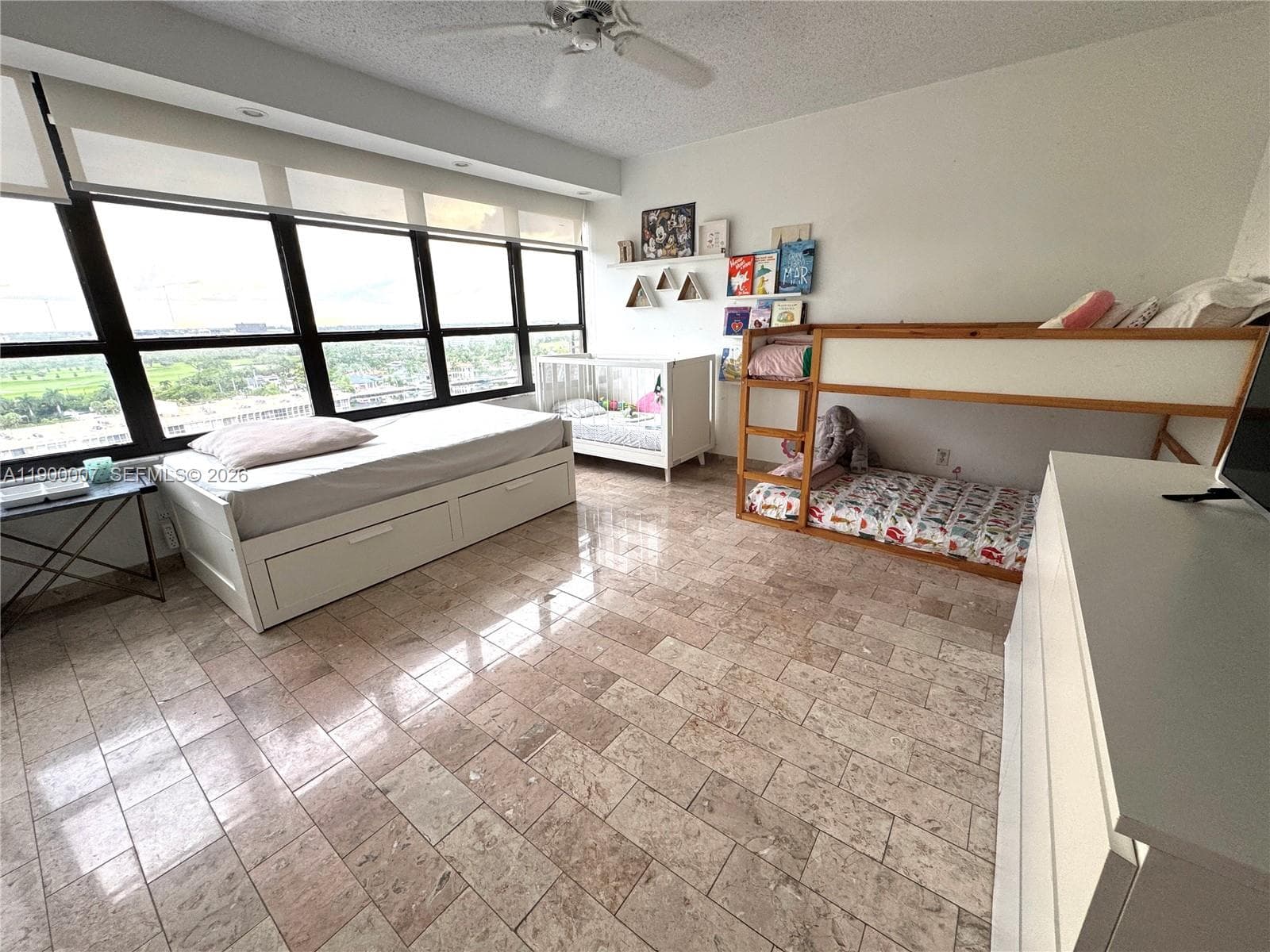 Olympus Towers · #1206 in Hallandale Beach - Photo 34