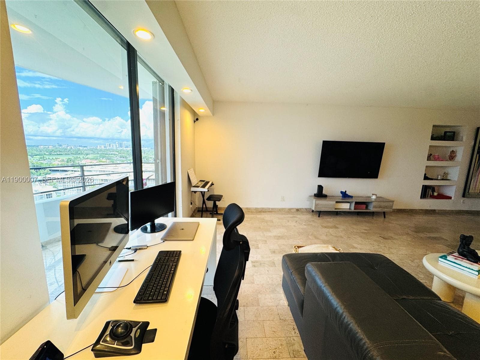 Olympus Towers · #1206 in Hallandale Beach - Photo 15