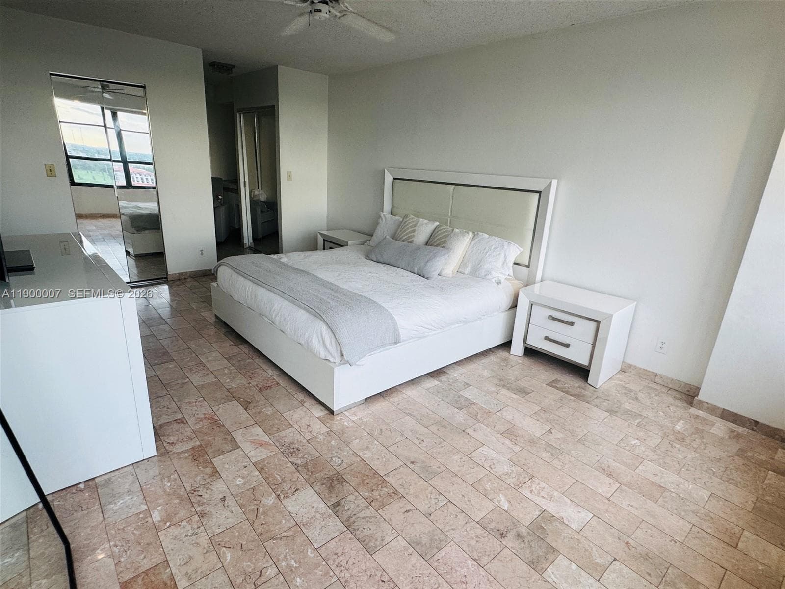 Olympus Towers · #1206 in Hallandale Beach - Photo 44