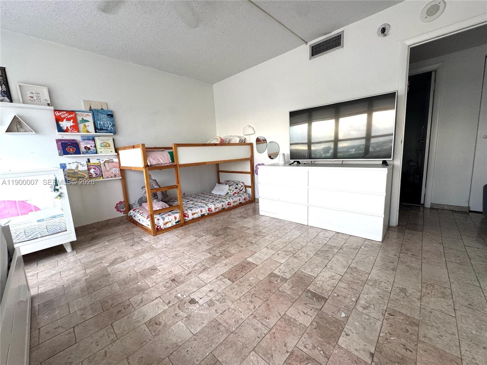 Olympus Towers · #1206 in Hallandale Beach - Photo 35